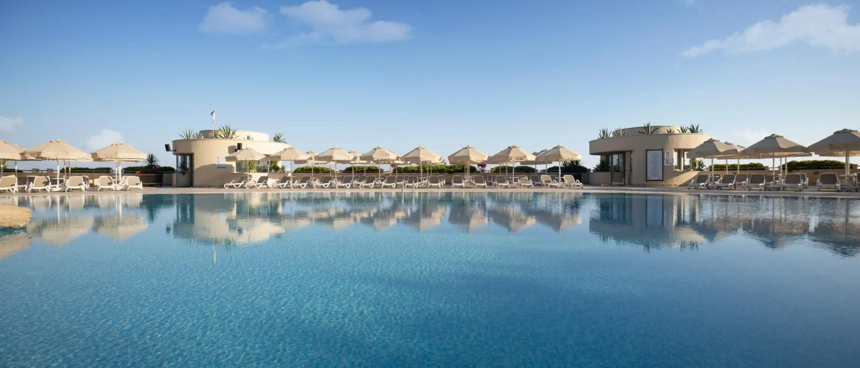 Pool view in Melas Resort Hotel