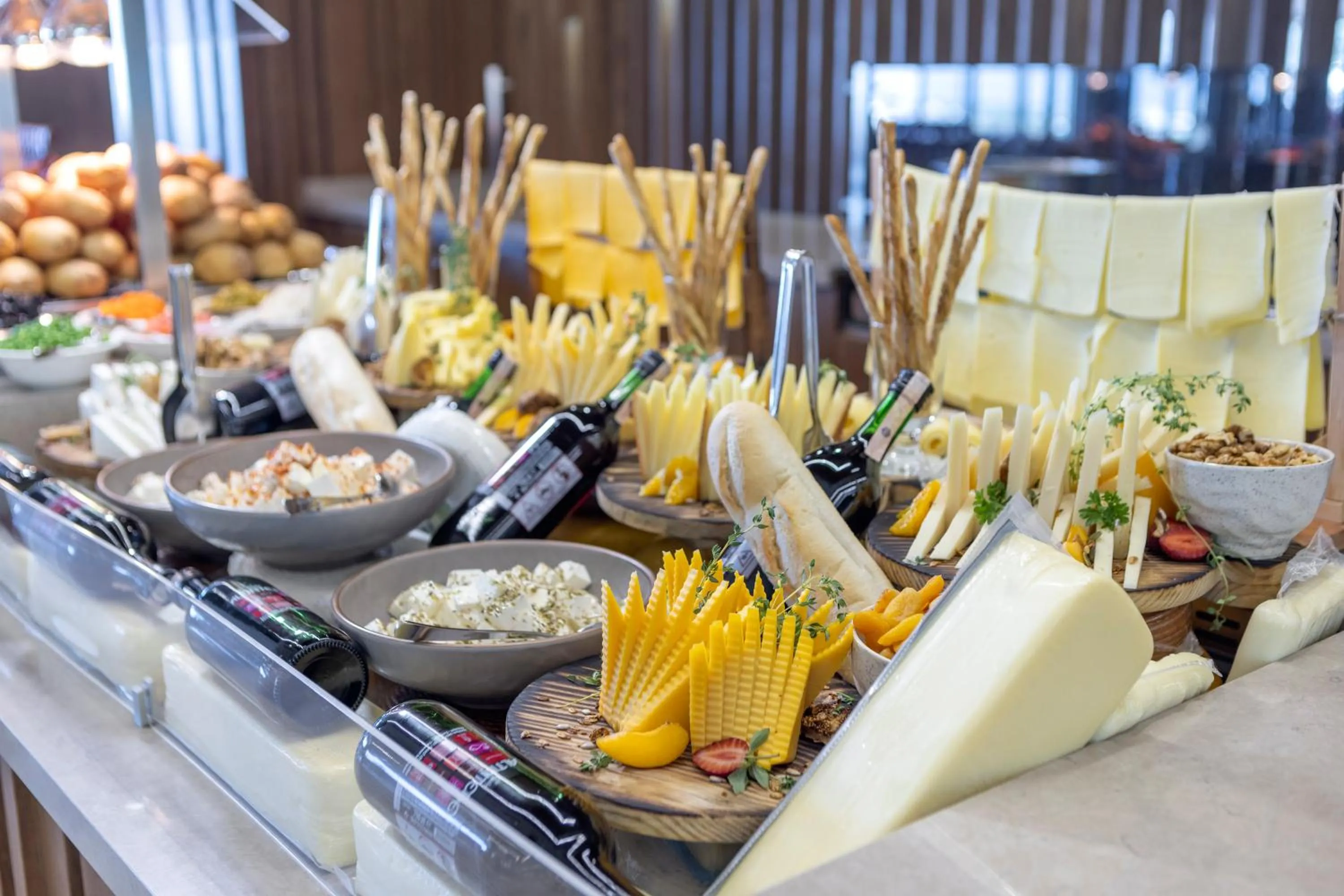 Food and drinks in Melas Resort Hotel