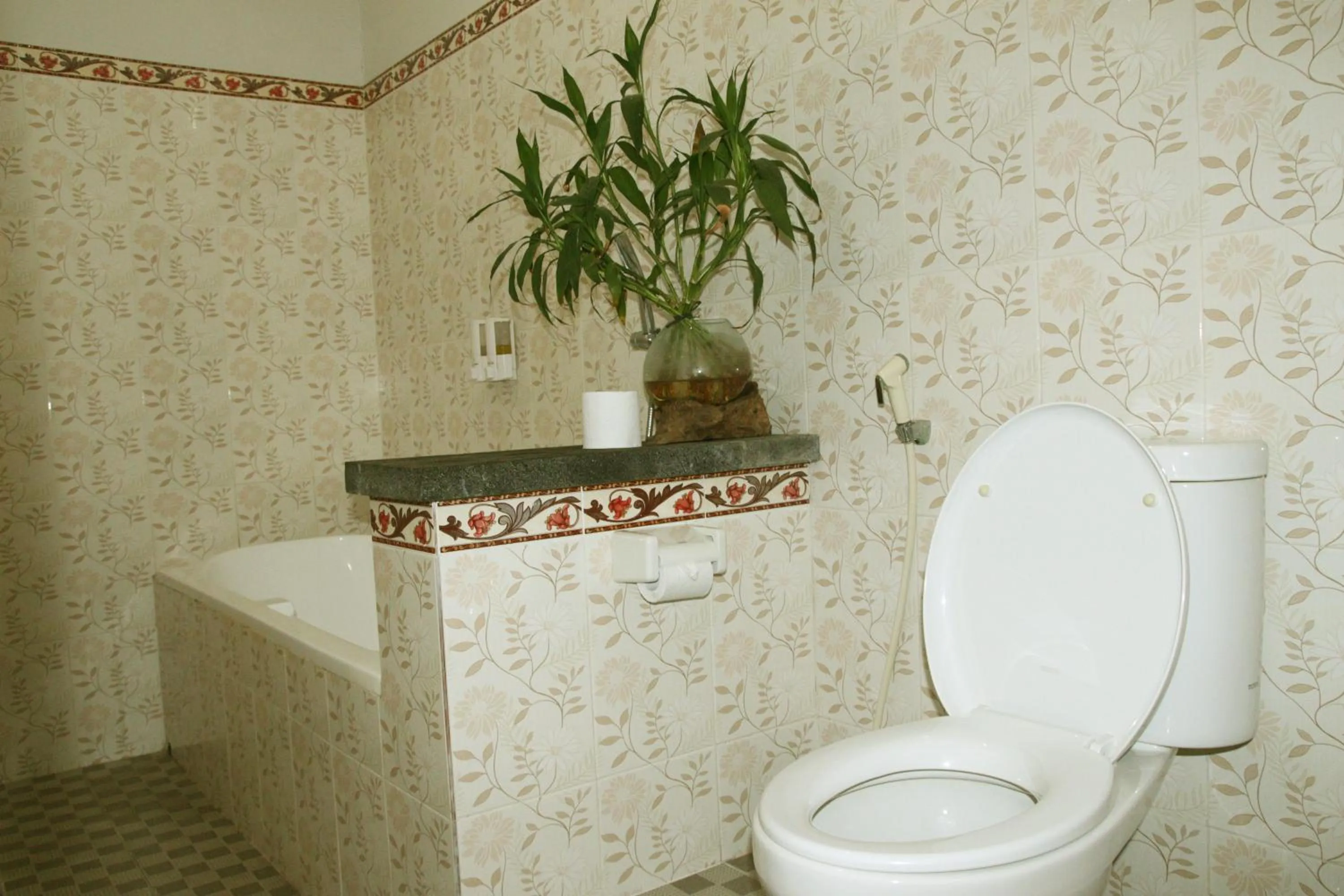 Suryadina Guest House