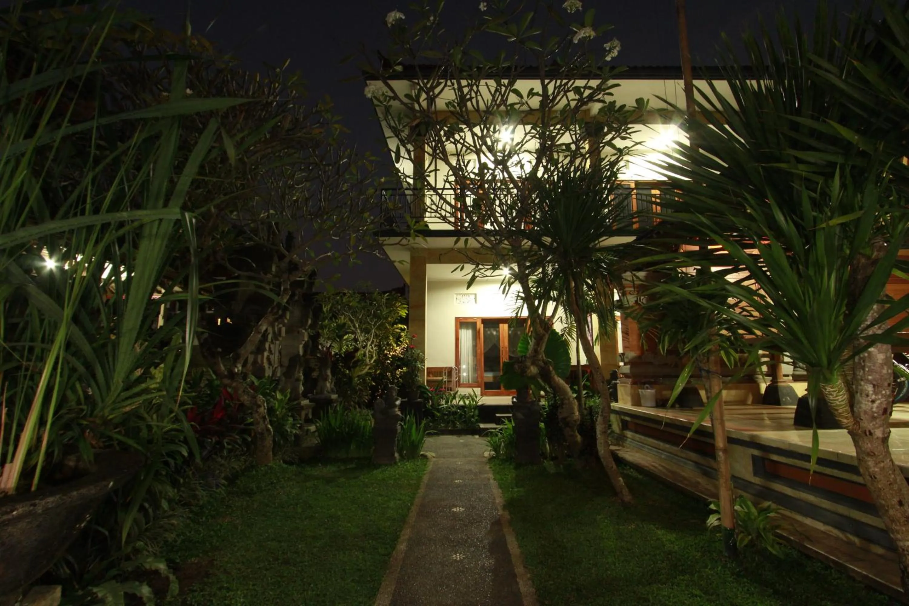 Night in Suryadina Guest House