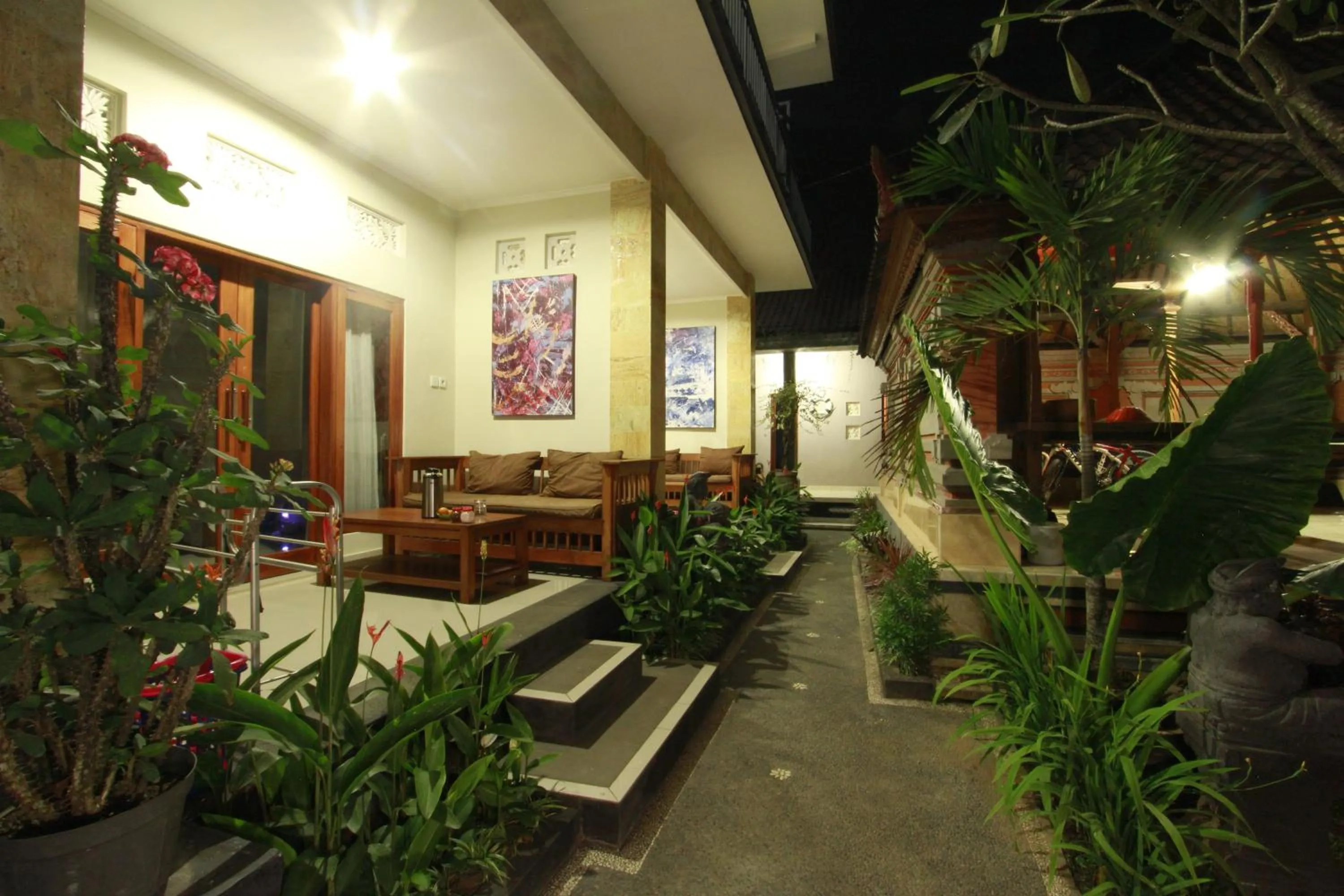 Garden view in Suryadina Guest House