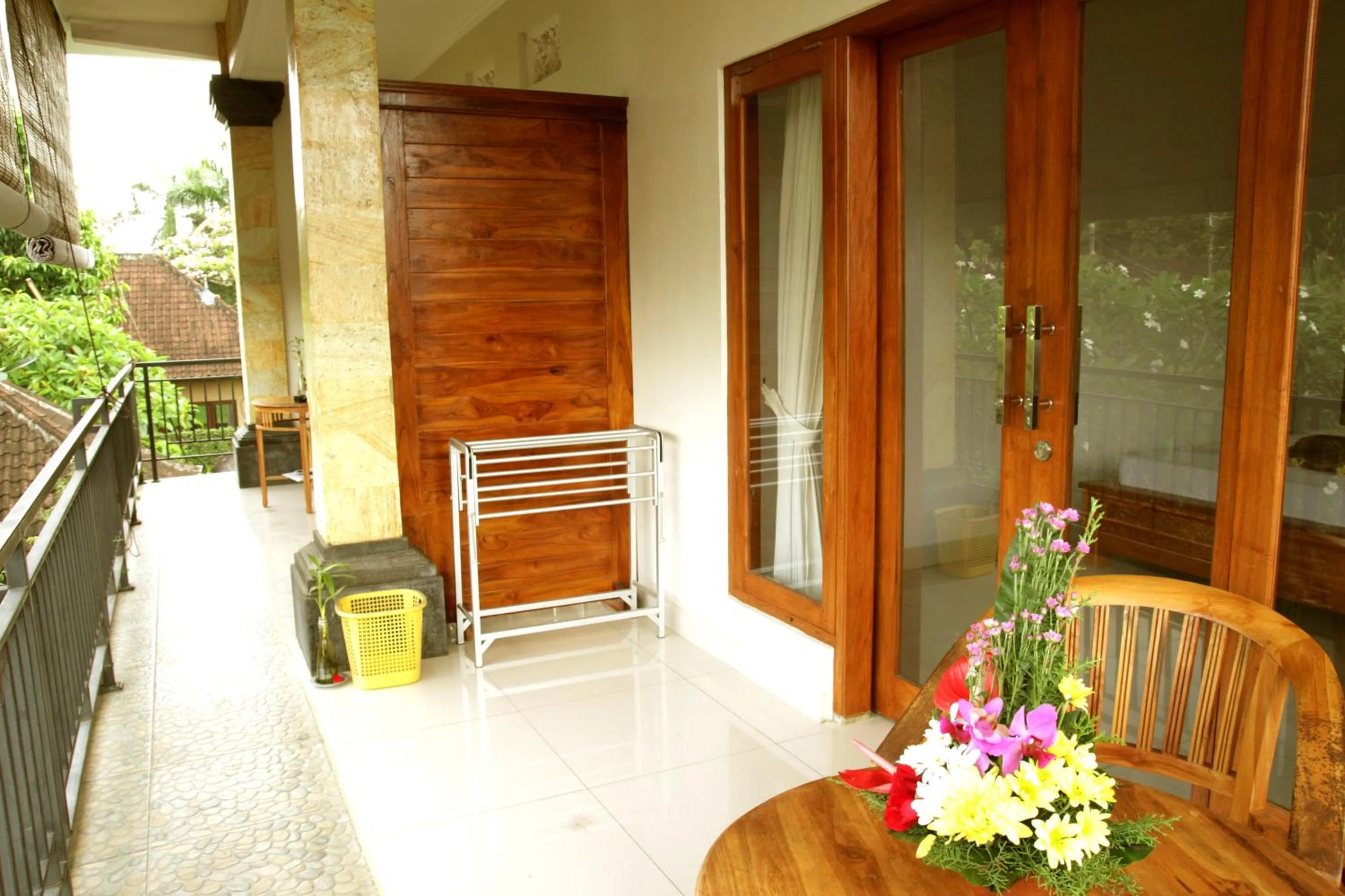 Suryadina Guest House