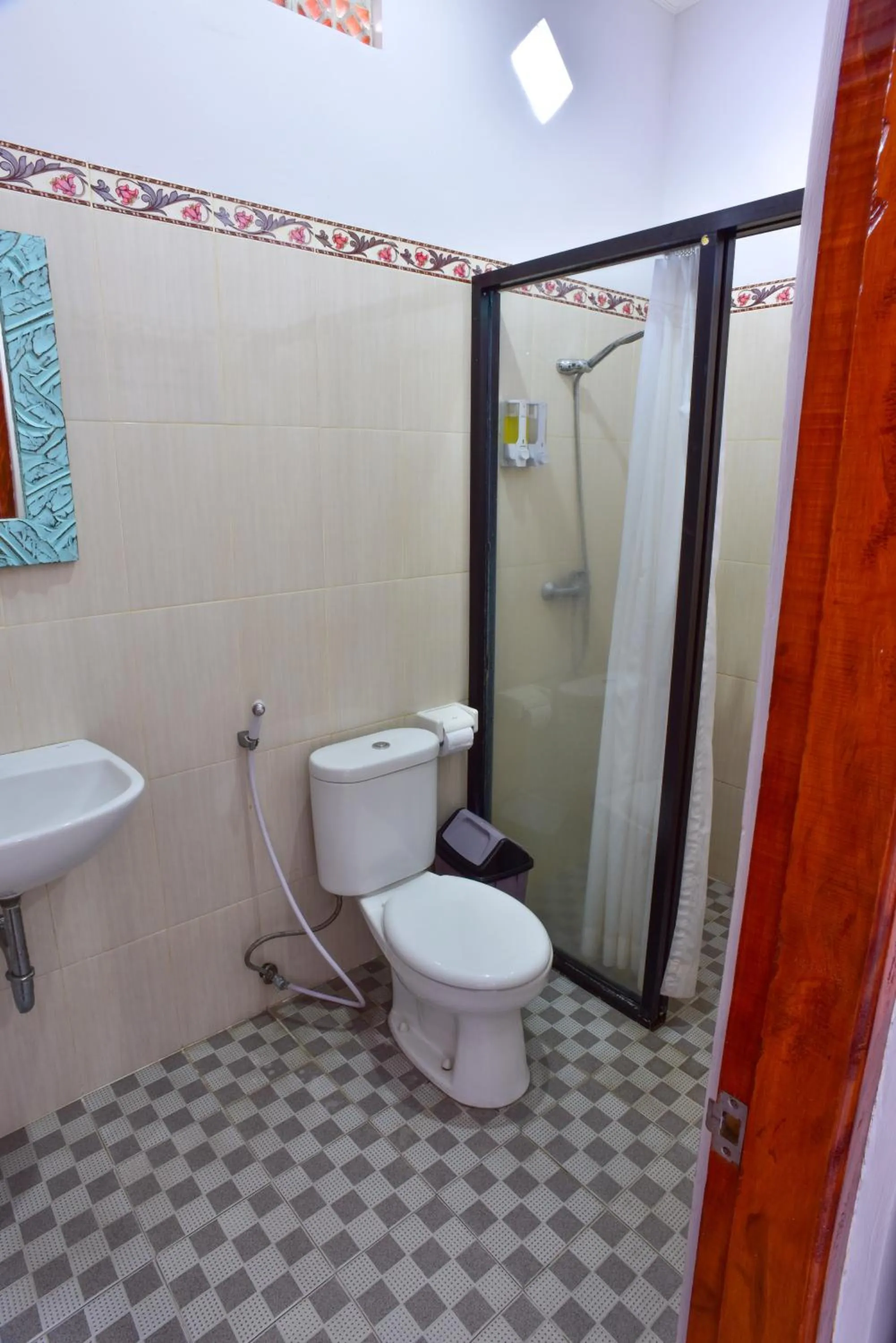 Area and facilities in Suryadina Guest House