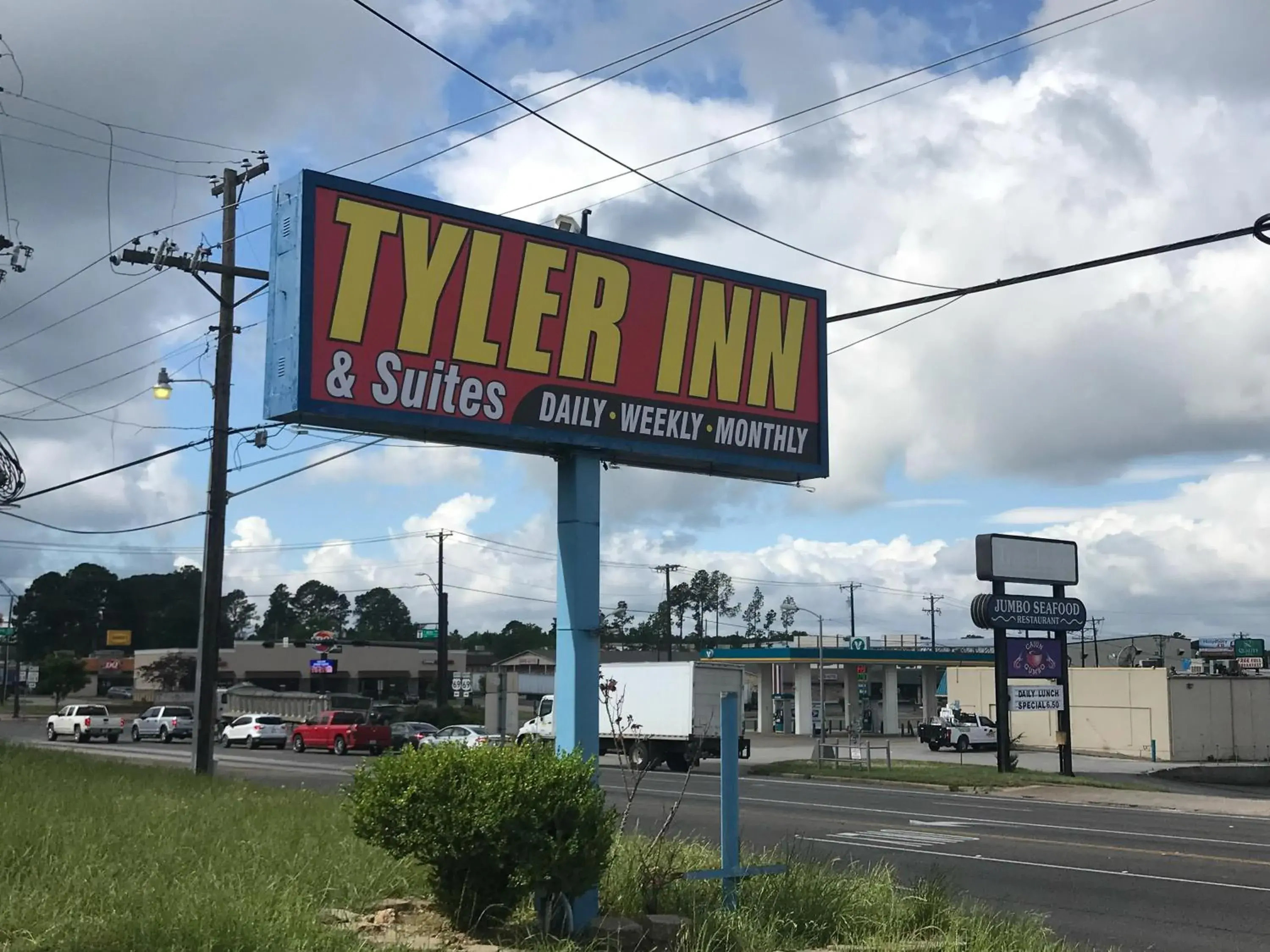 Tyler Inn & Suites Tyler Inn & Suites