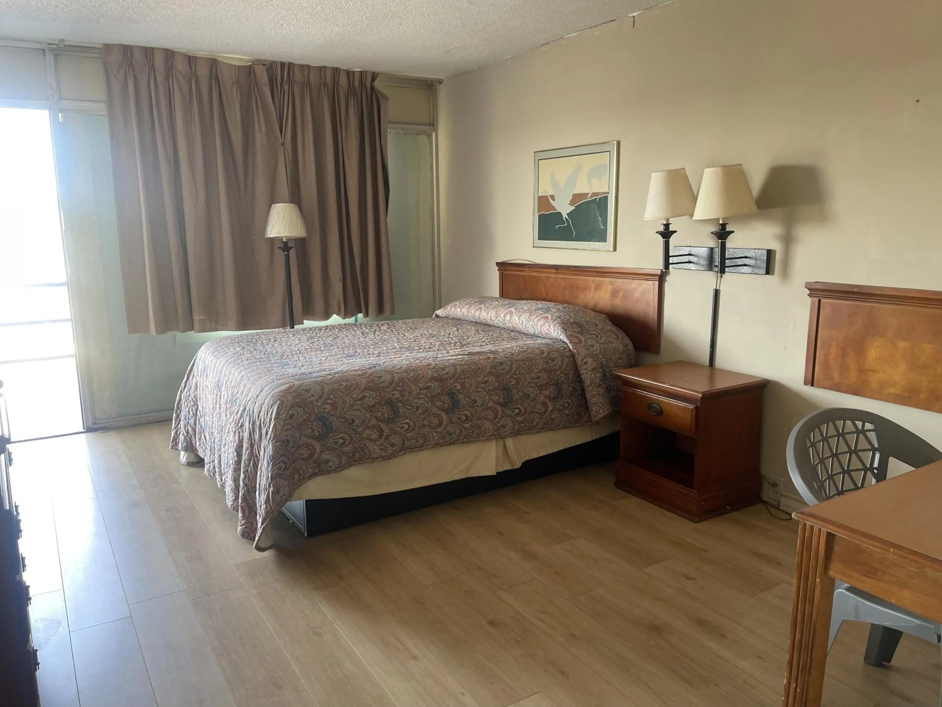 Tyler Inn & Suites
