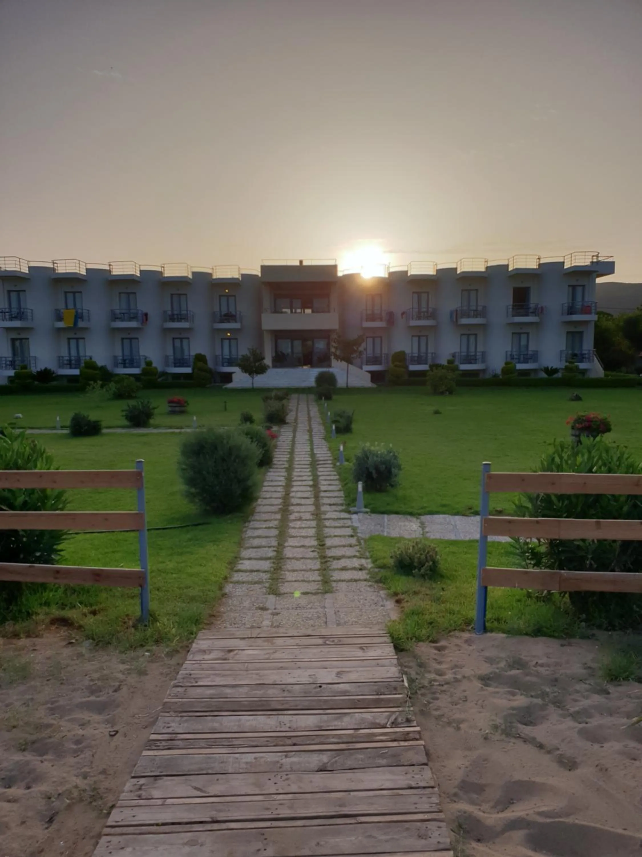 Garden in Ostria Hotel Kakovatos Beach