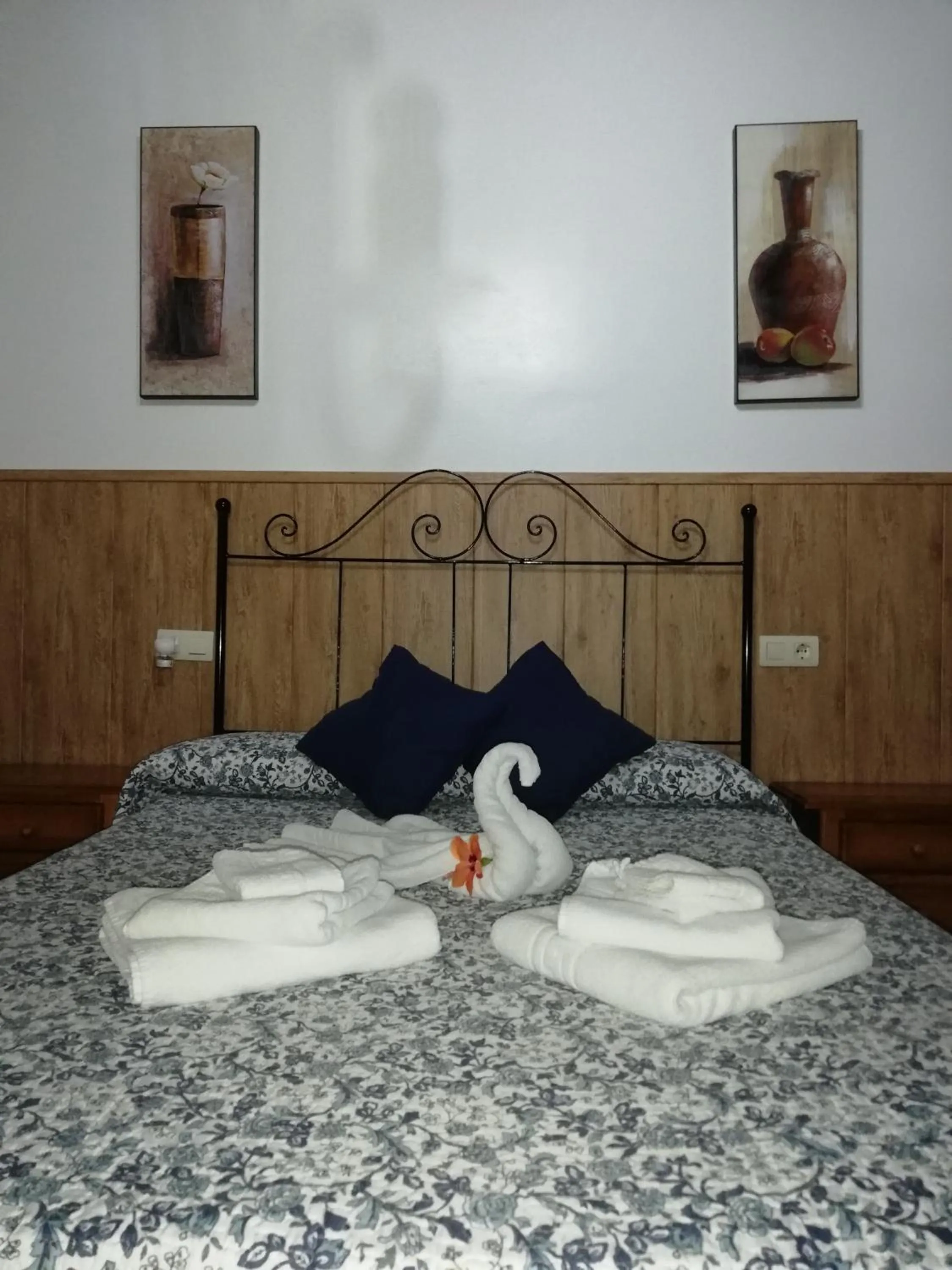 Bed in Hostal Breñaverde