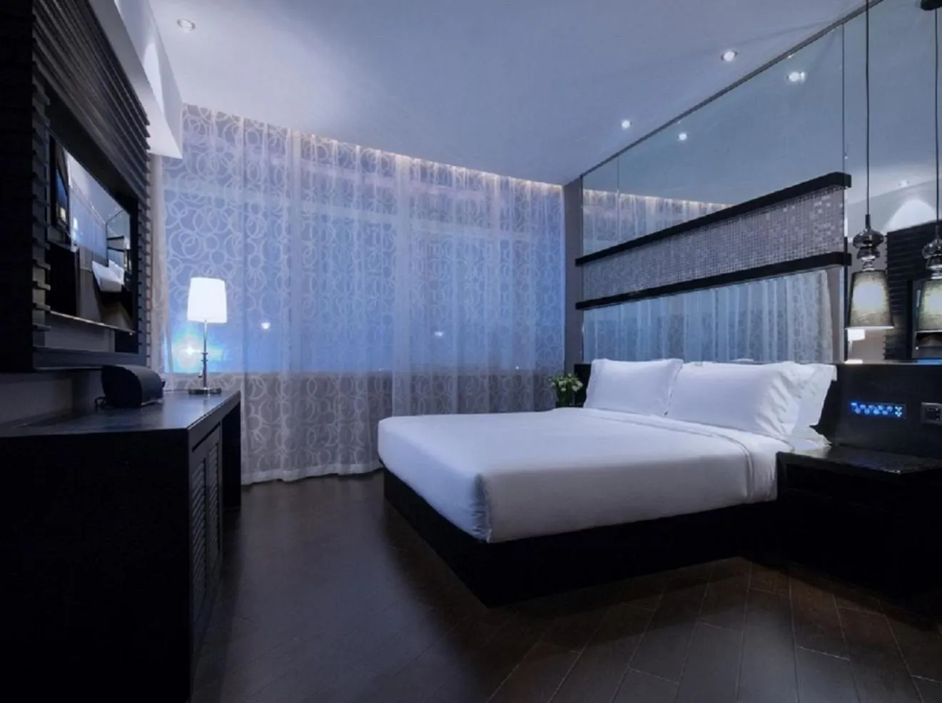 Crystal Orange Hotel Tianjin Jinghai Dongfanghong Road