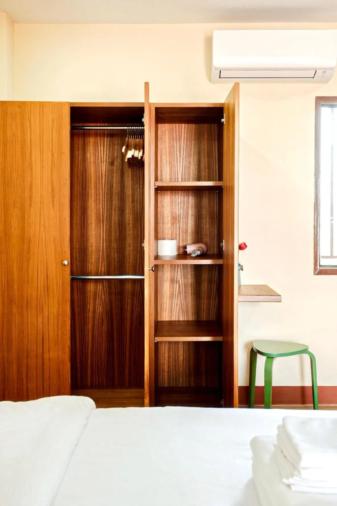 wardrobe, Bed in Thong Poon Apartment Chiang Mai