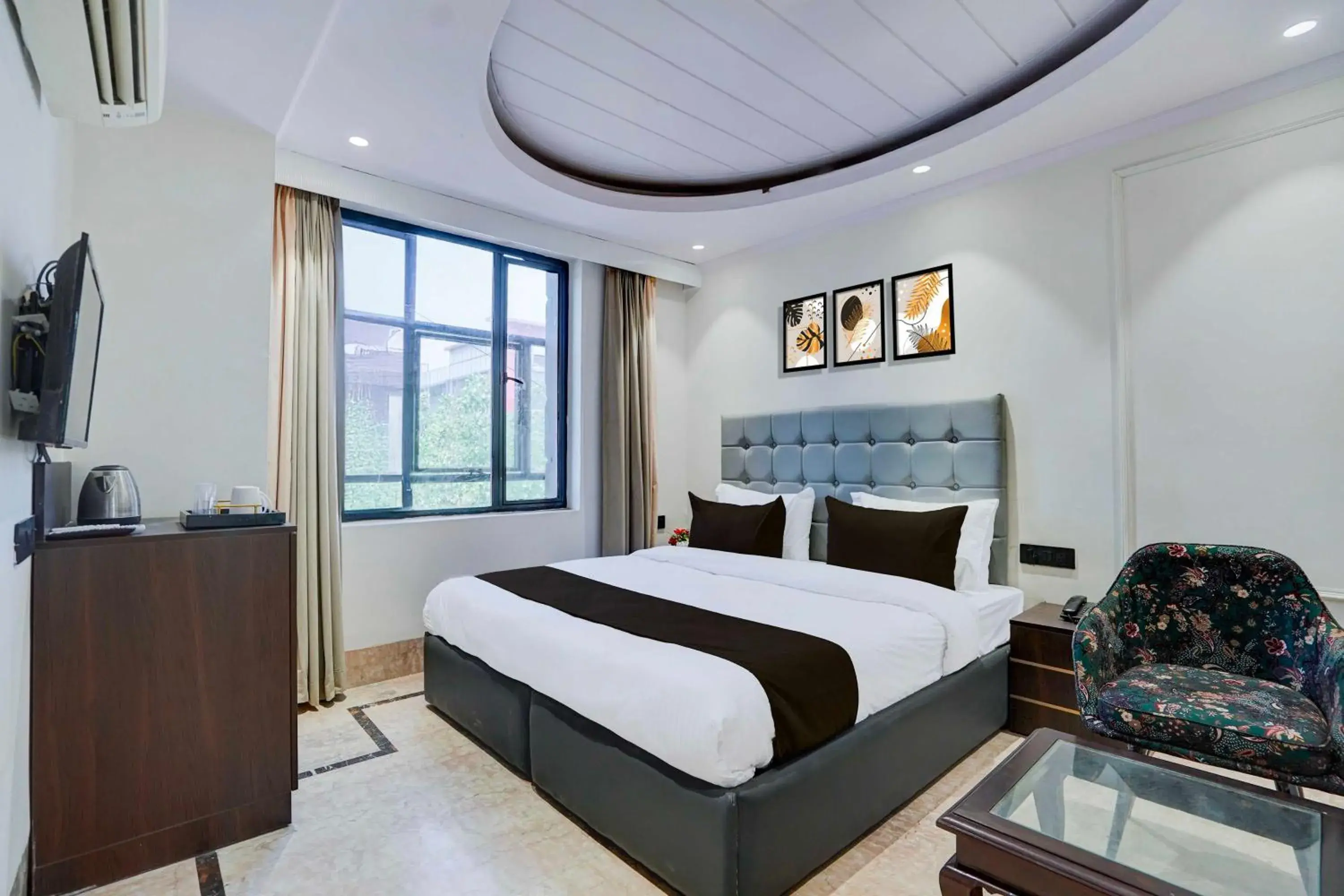 Collection O Karol Bagh Collection O Karol Bagh