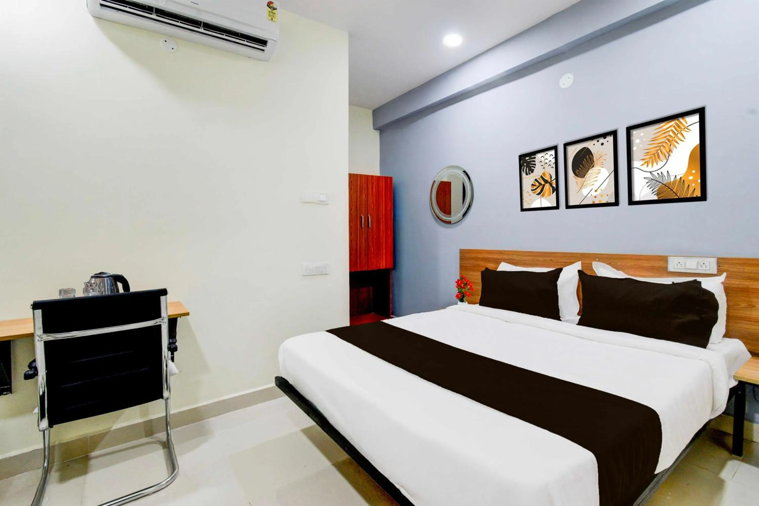 Collection O Kukatpally North