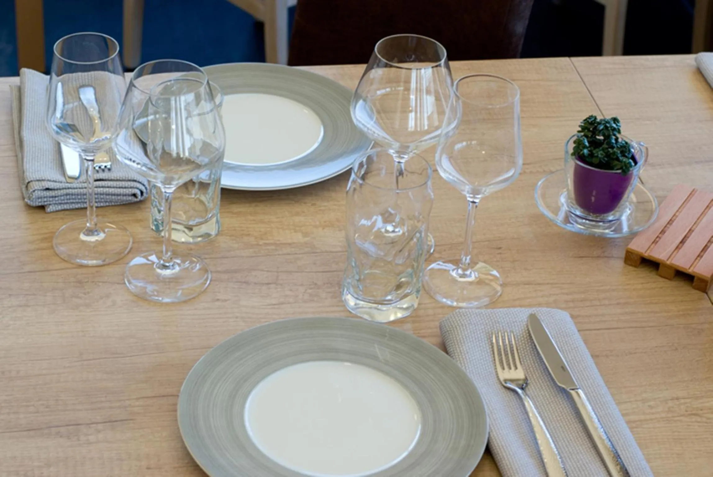 Restaurant/places to eat in Logis Hotel Restaurant de La Madeleine