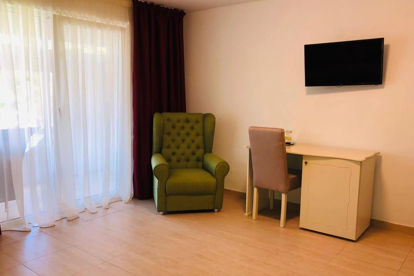 Living room in Academy Hotel