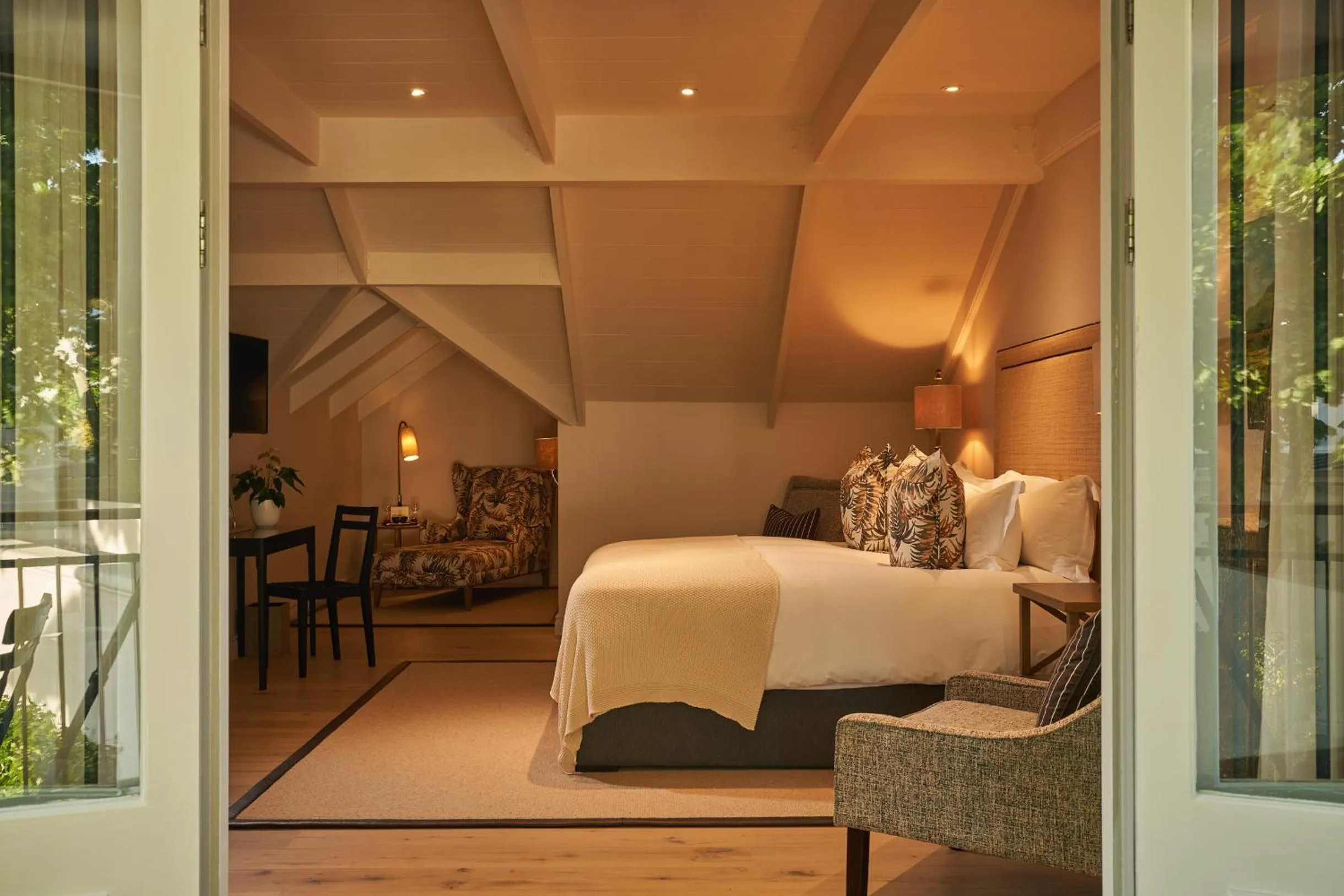 Bedroom, Bed in Leeu House