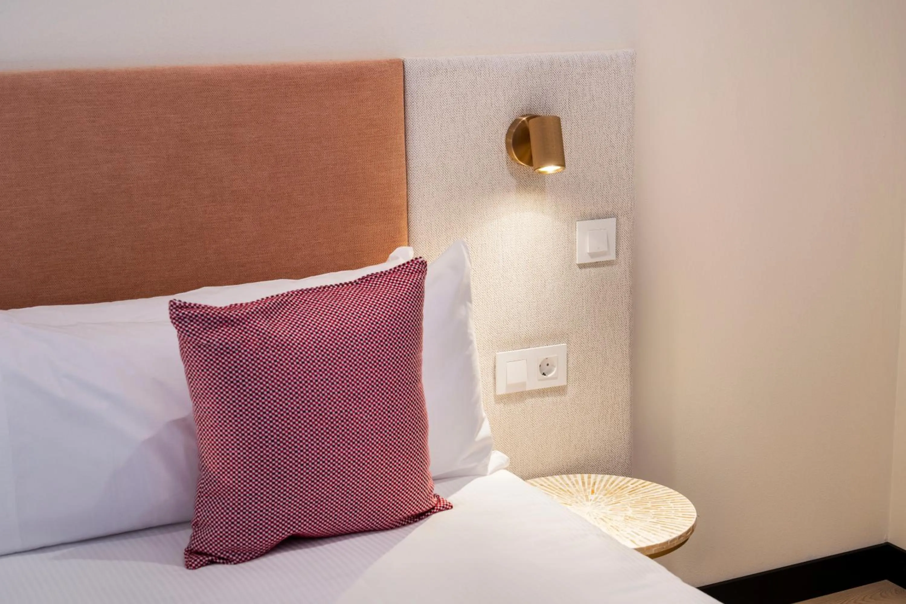 Bed in ASA Molina Plaza