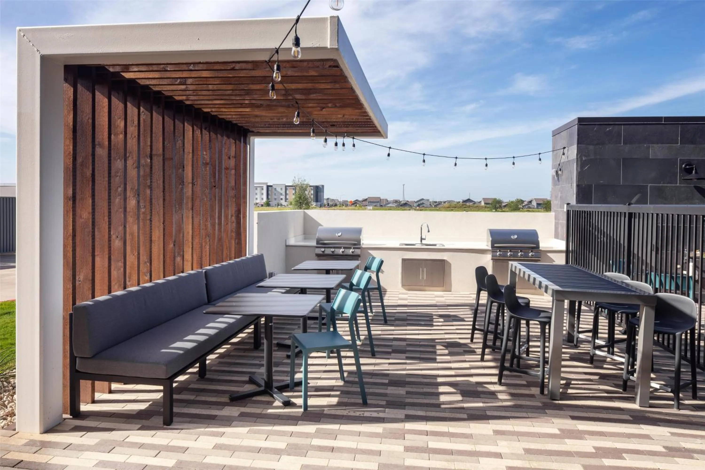 Patio in Home2 Suites By Hilton Bastrop