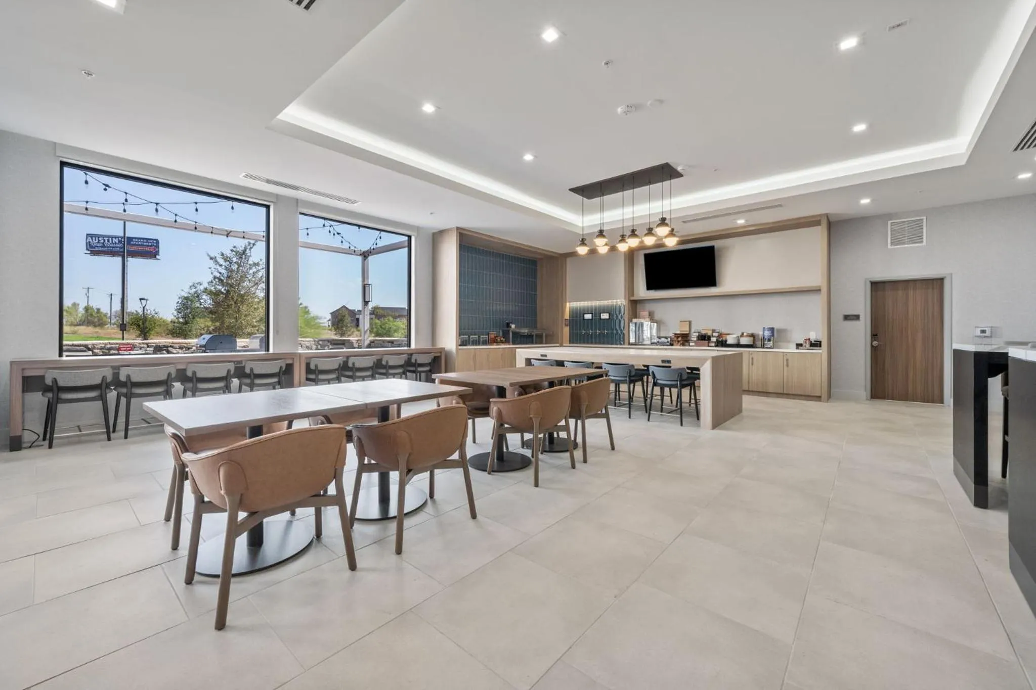Dining area in Homewood Suites By Hilton Austin Airport