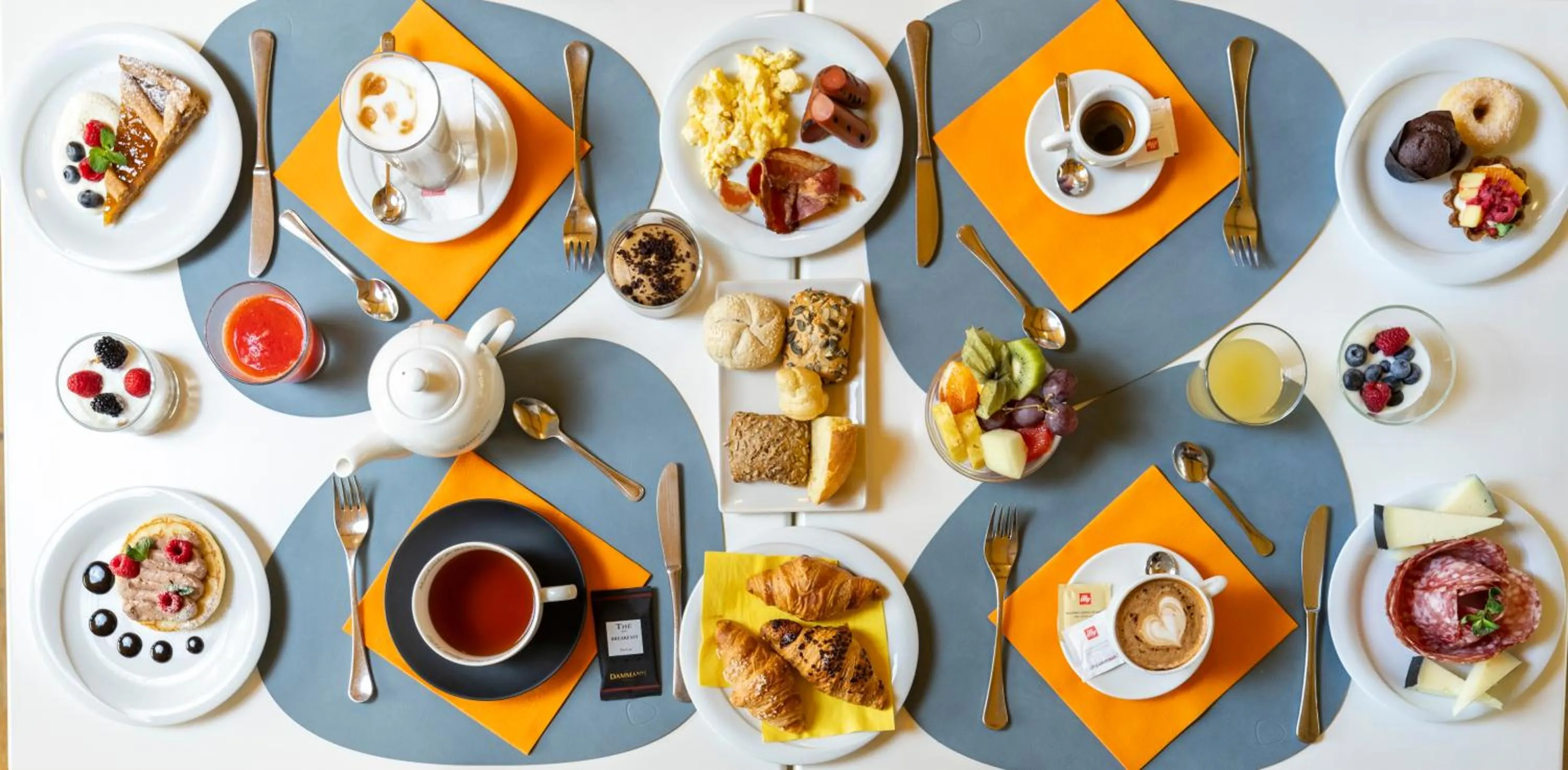 Breakfast in Best Western Hotel Cristallo