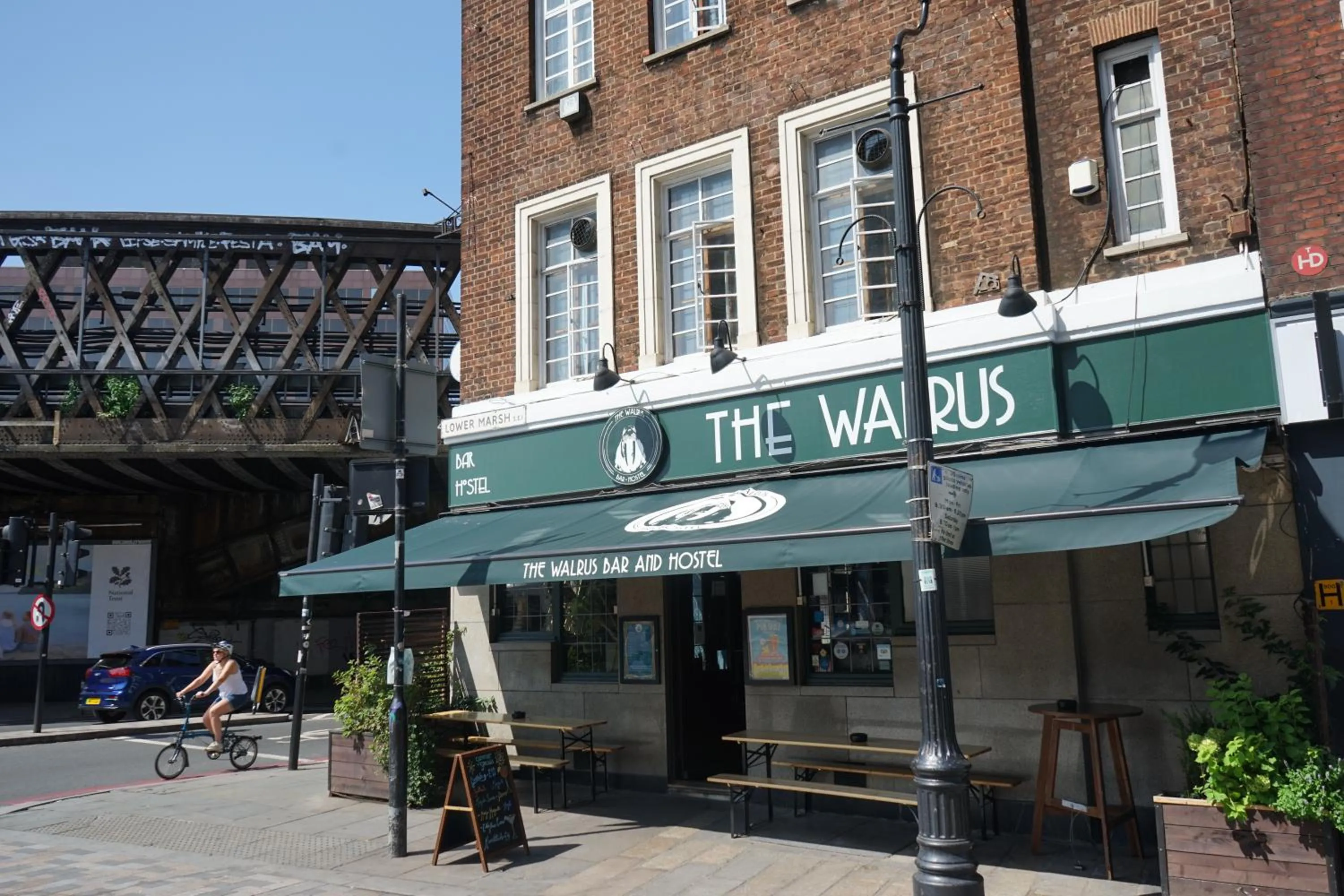 Property building in The Walrus Bar and Hostel