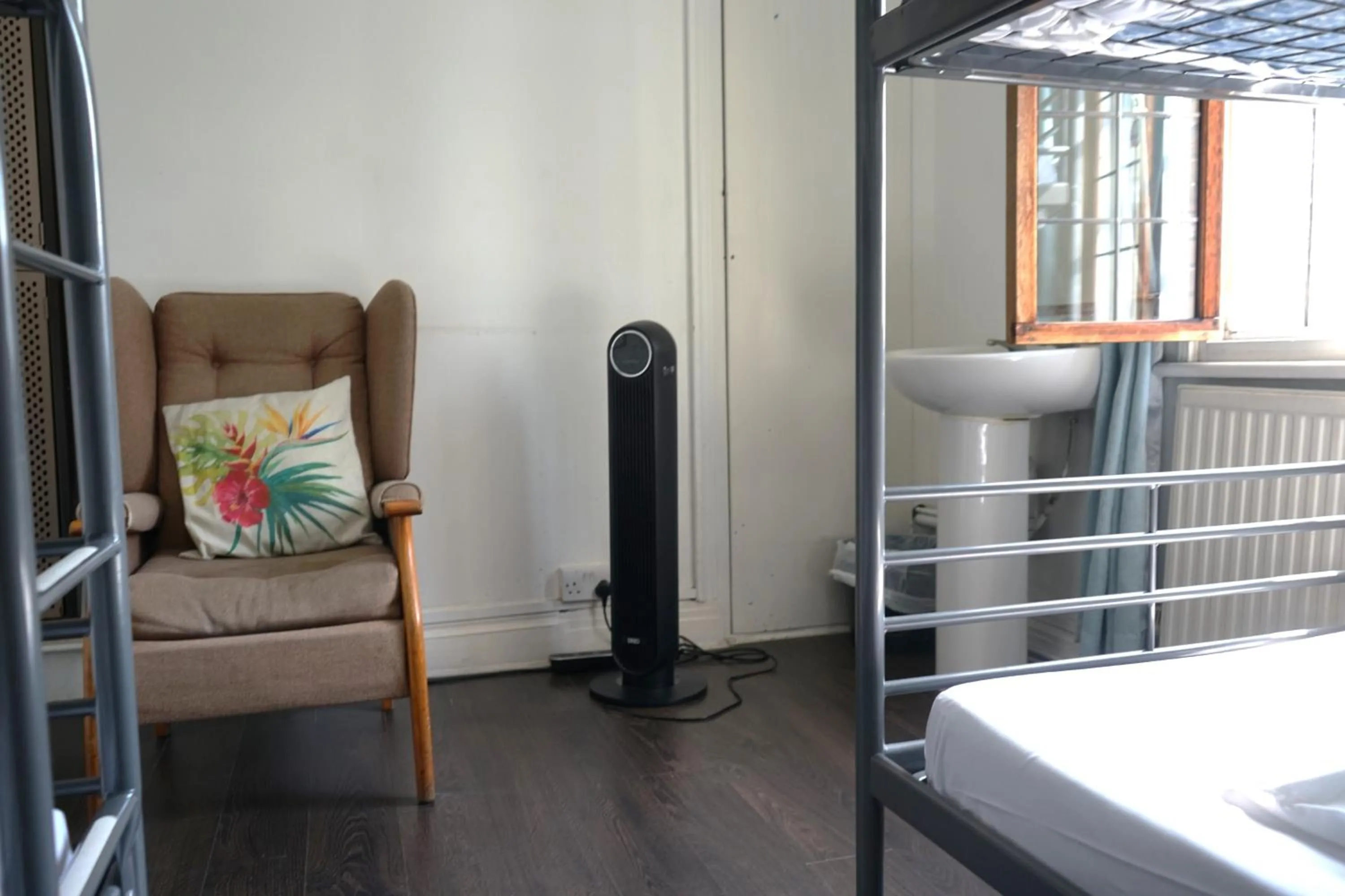 Seating area, Bed in The Walrus Bar and Hostel