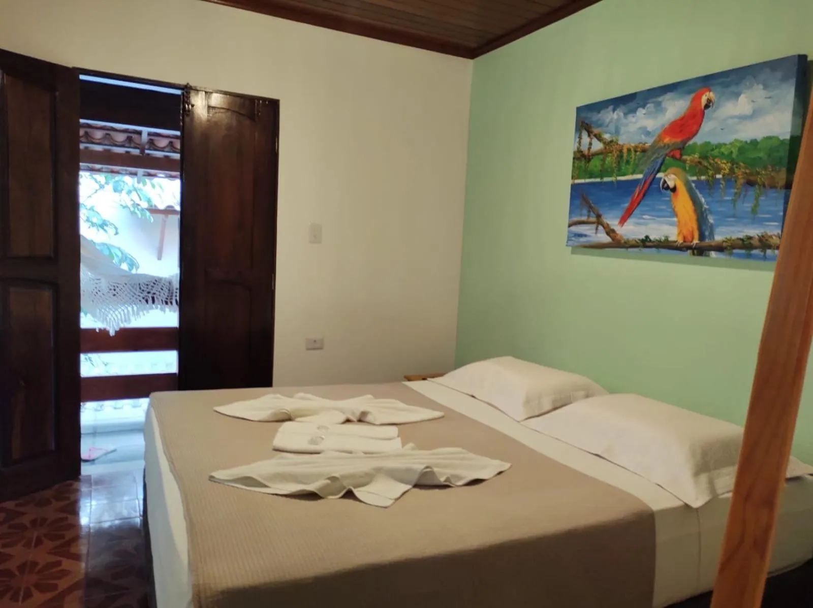 Photo of the whole room, Bed in Pousada Das Roseiras