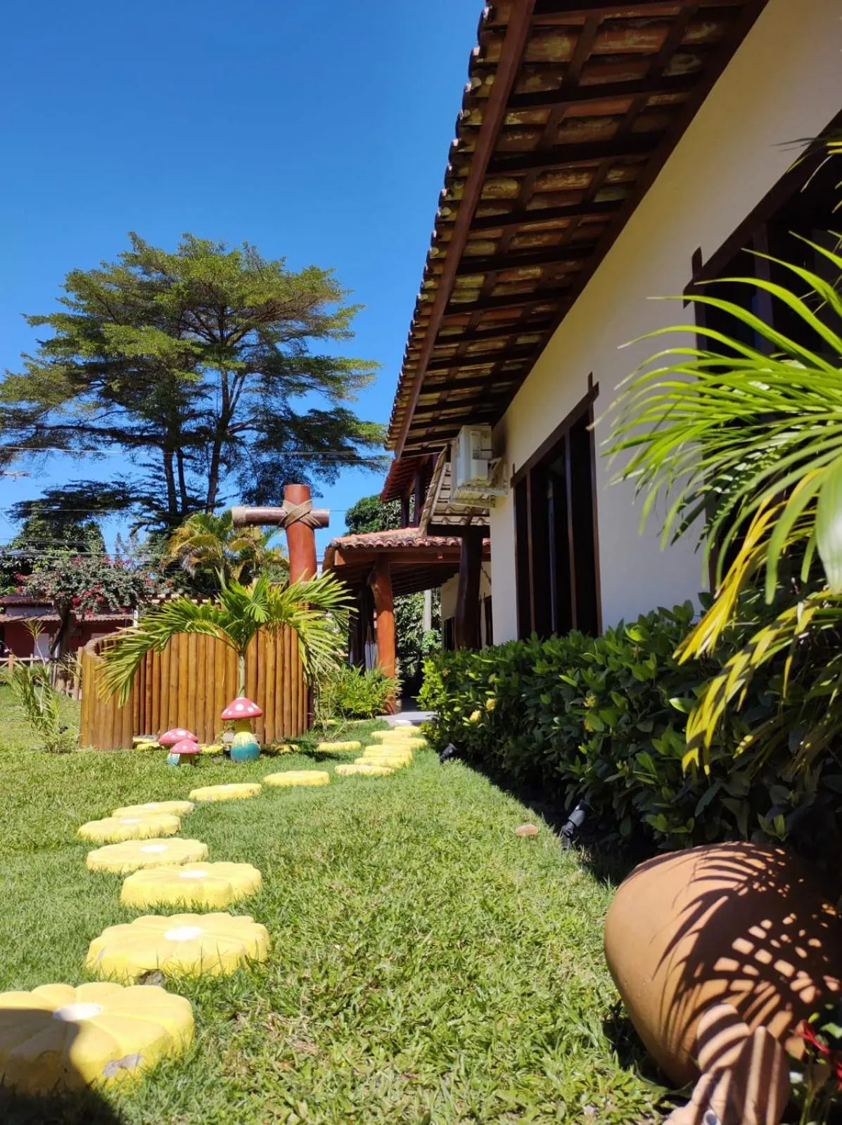 Garden in Pousada Das Roseiras