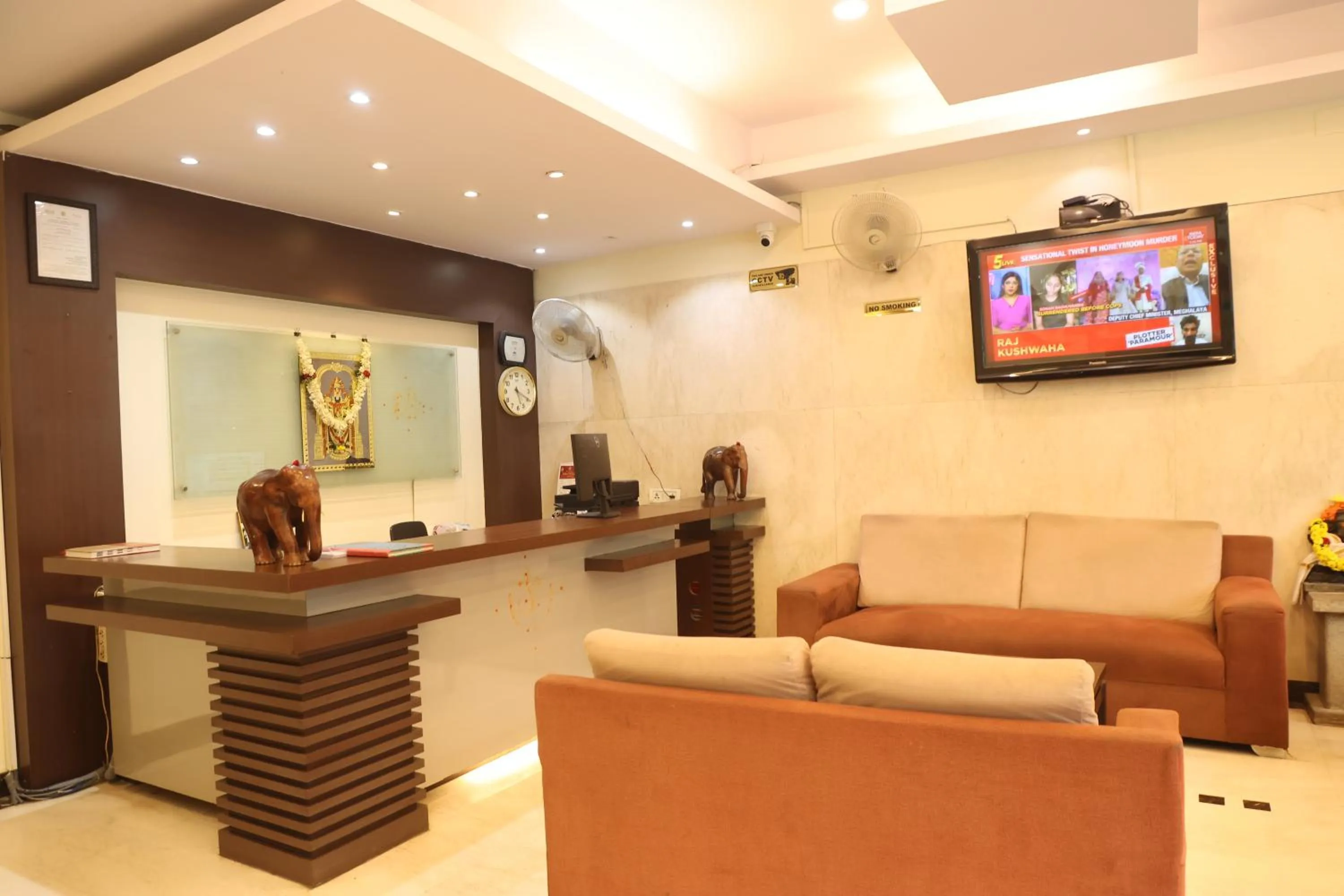 Lobby or reception in NewGoldenResidency