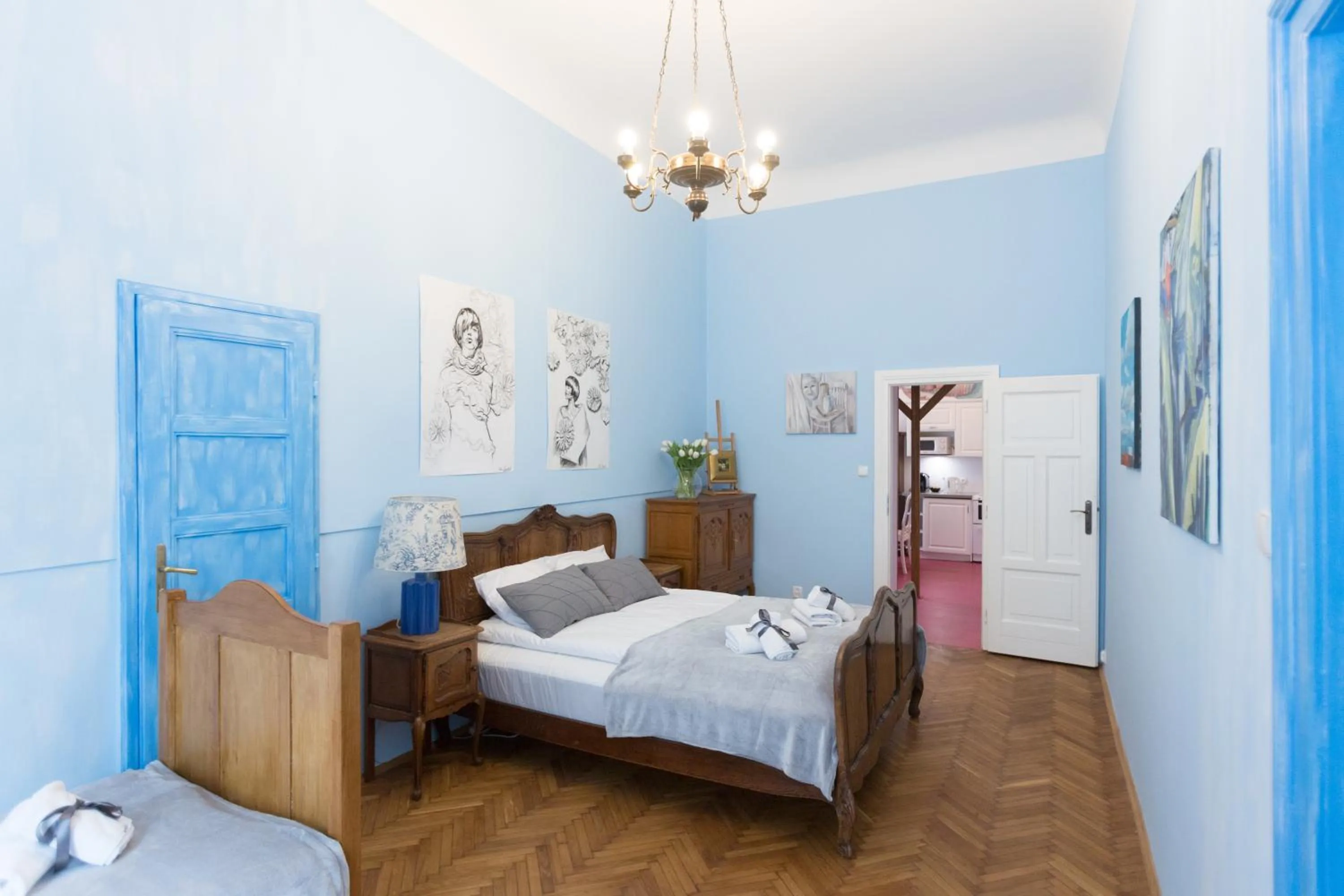 Bedroom, Bed in Apartments Roman