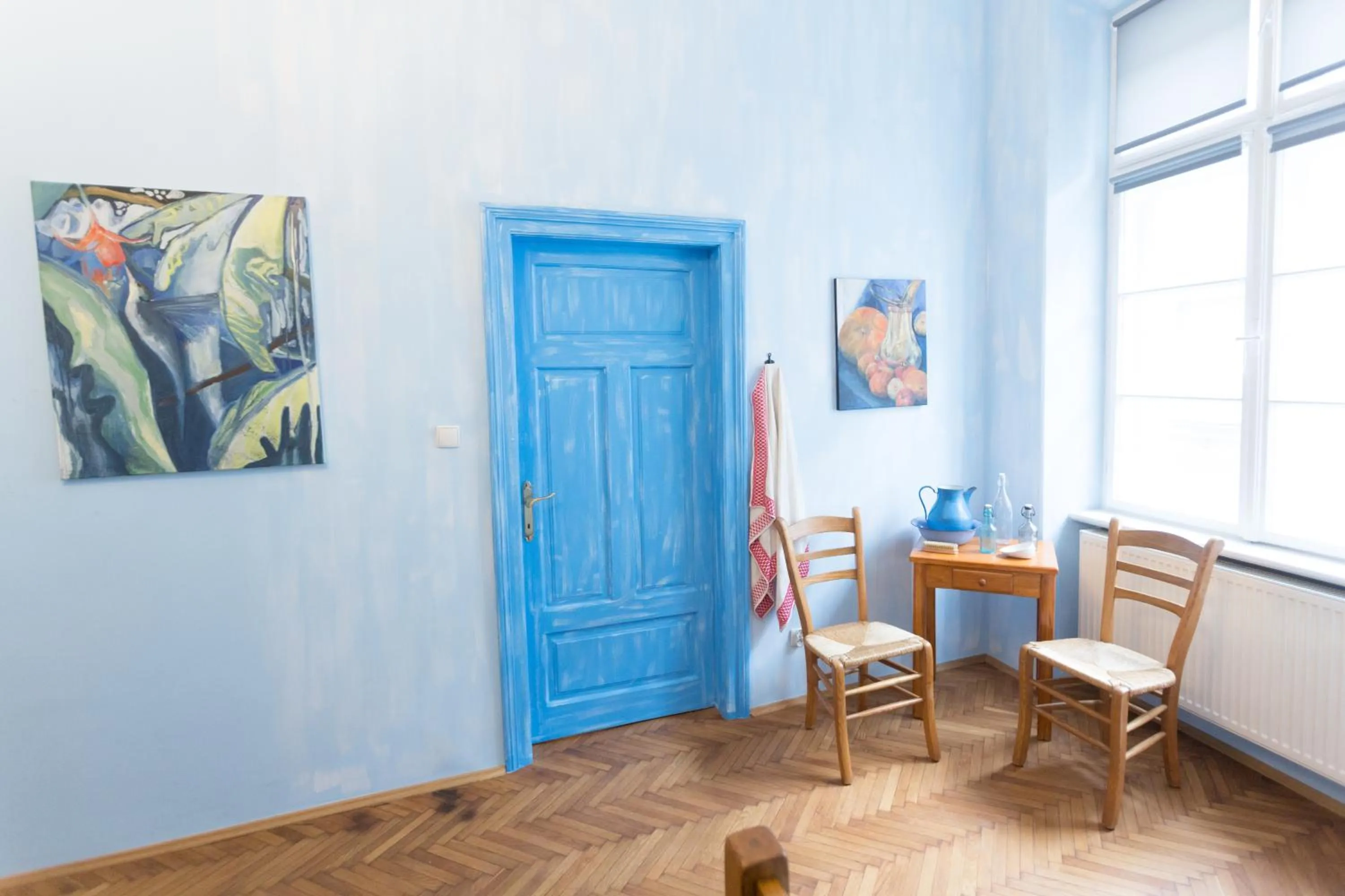 Bedroom in Apartments Roman