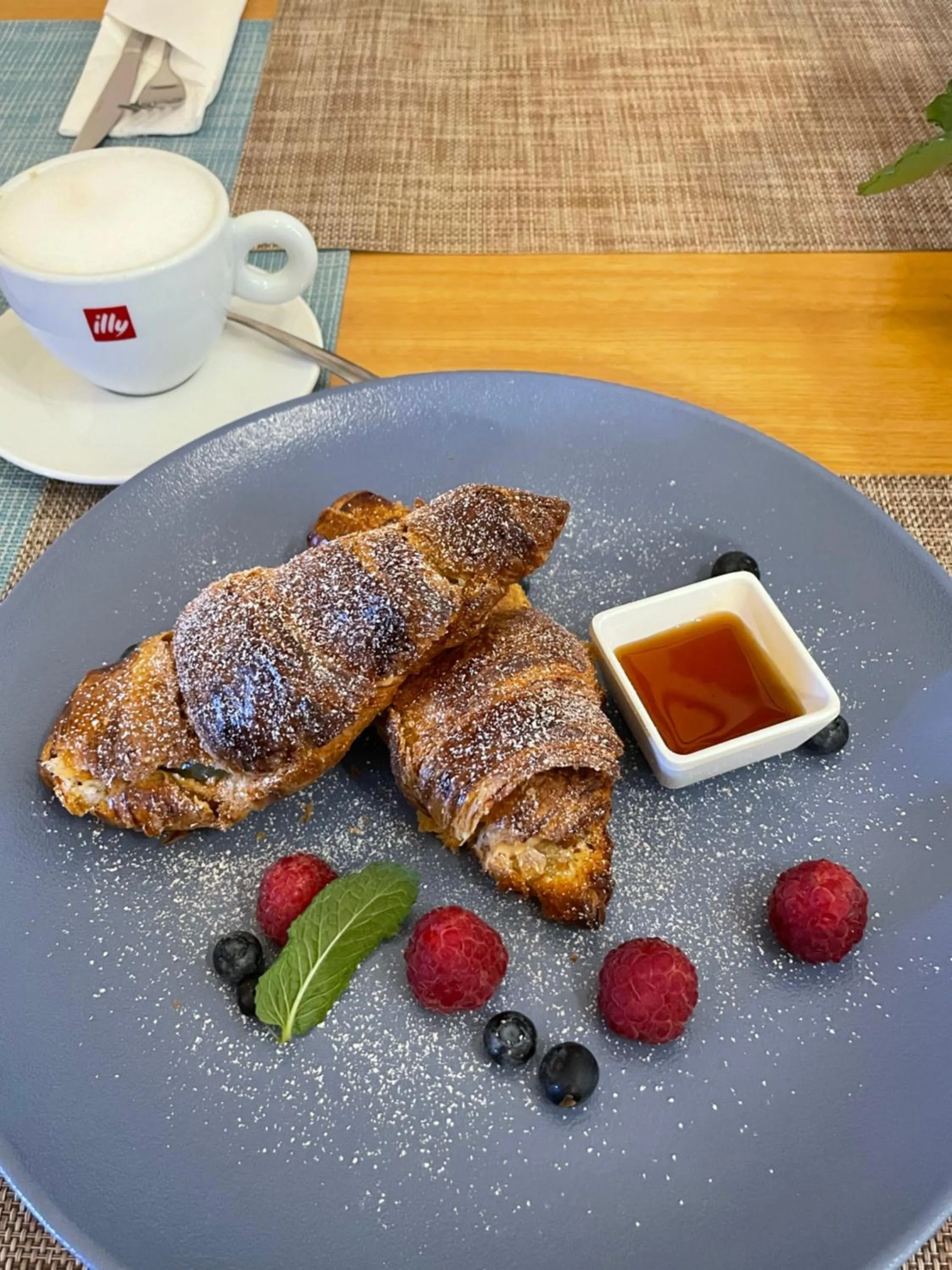 Breakfast in Apartments Roman