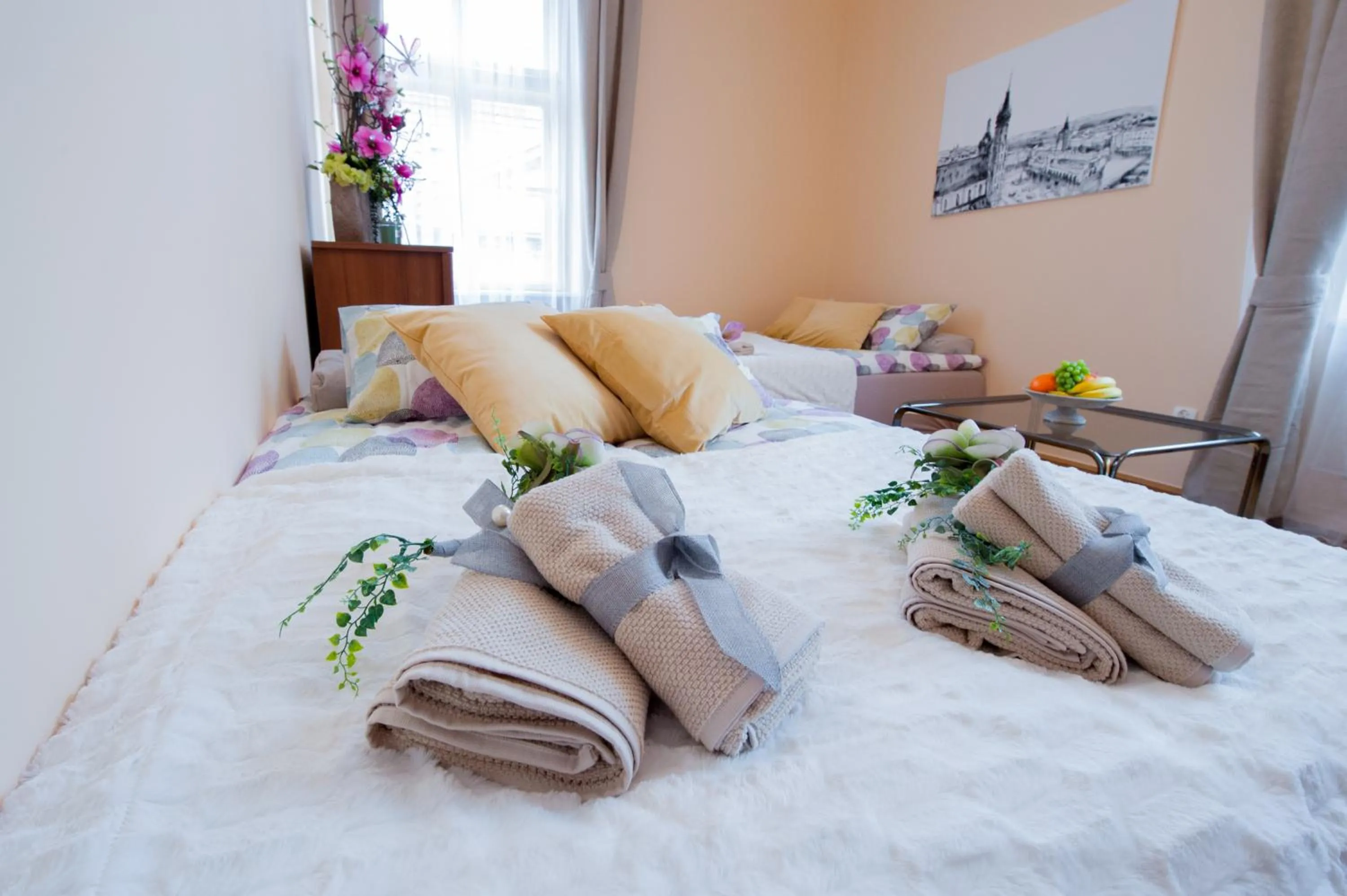 Living room, Bed in Apartments Roman