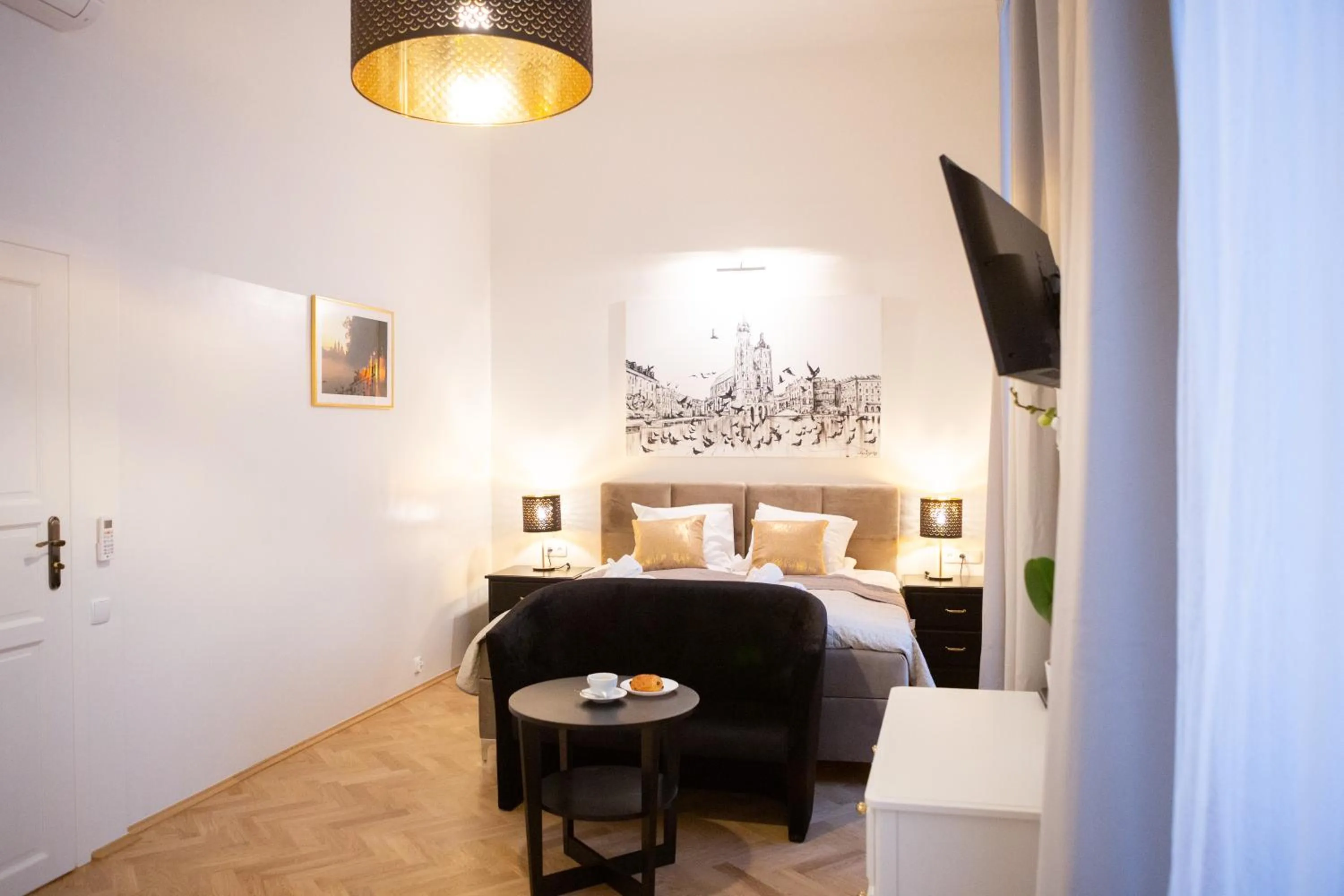 Photo of the whole room, Bed in Apartments Roman