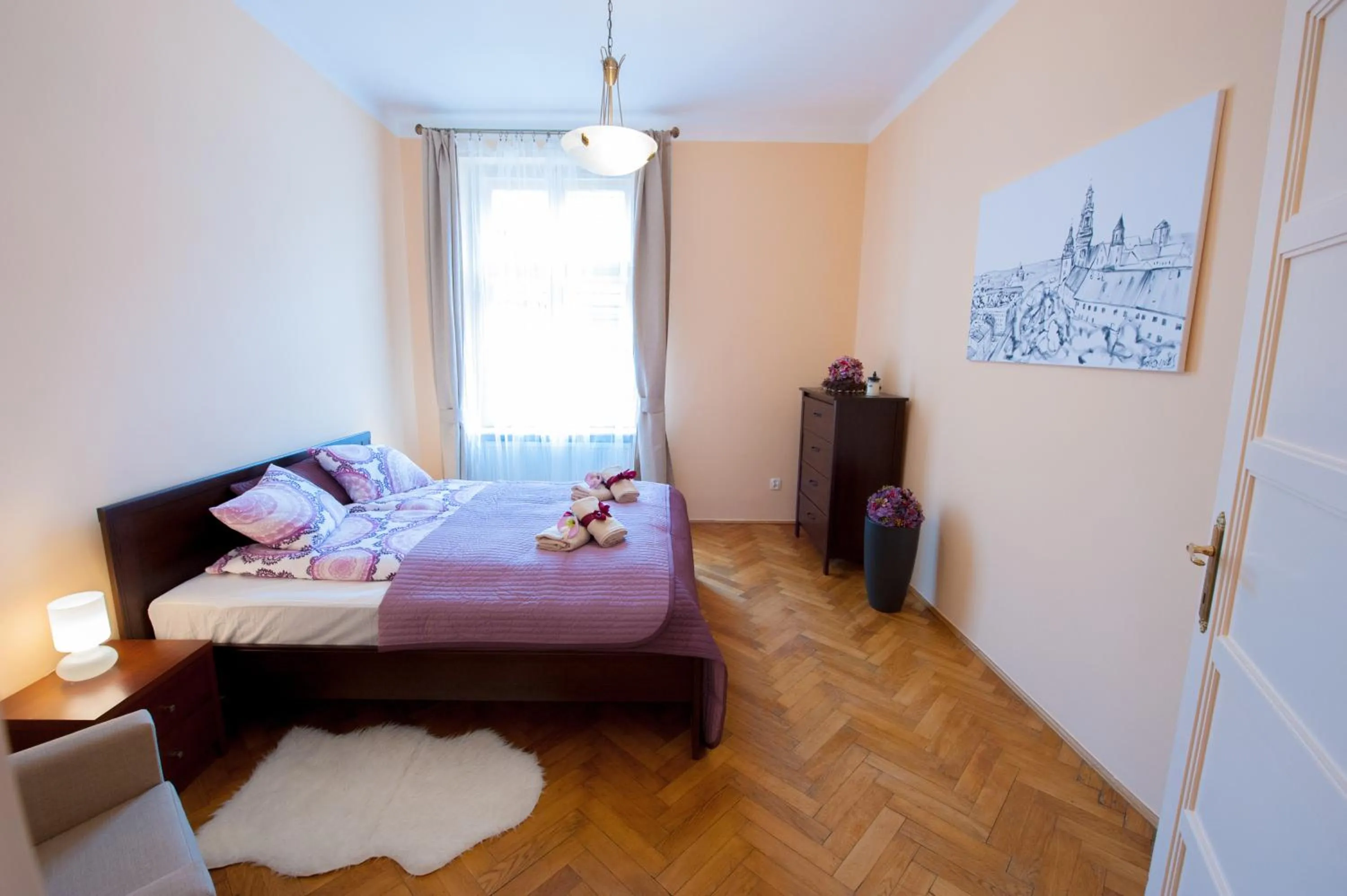 Bedroom, Bed in Apartments Roman