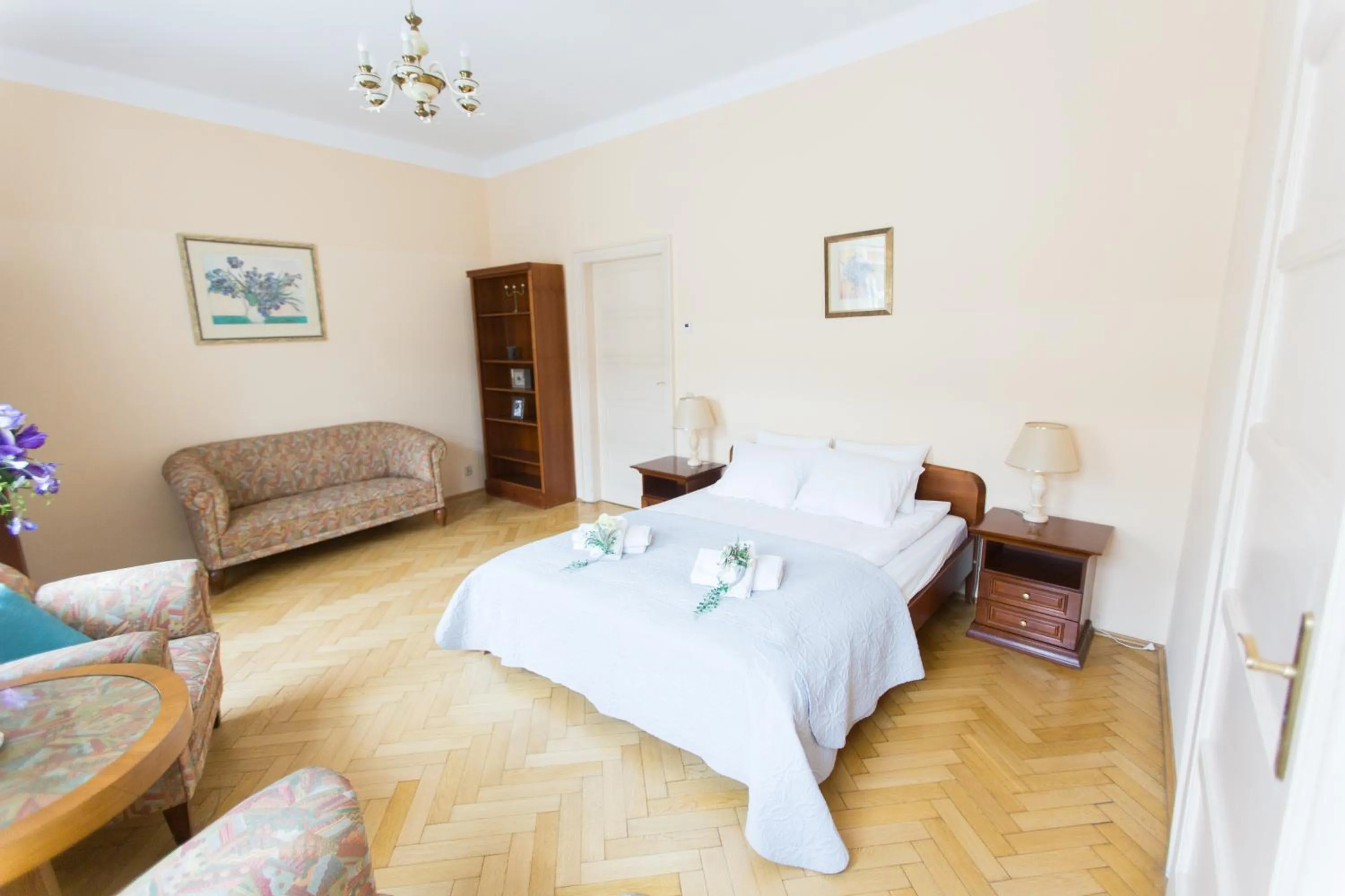 Bed in Apartments Roman