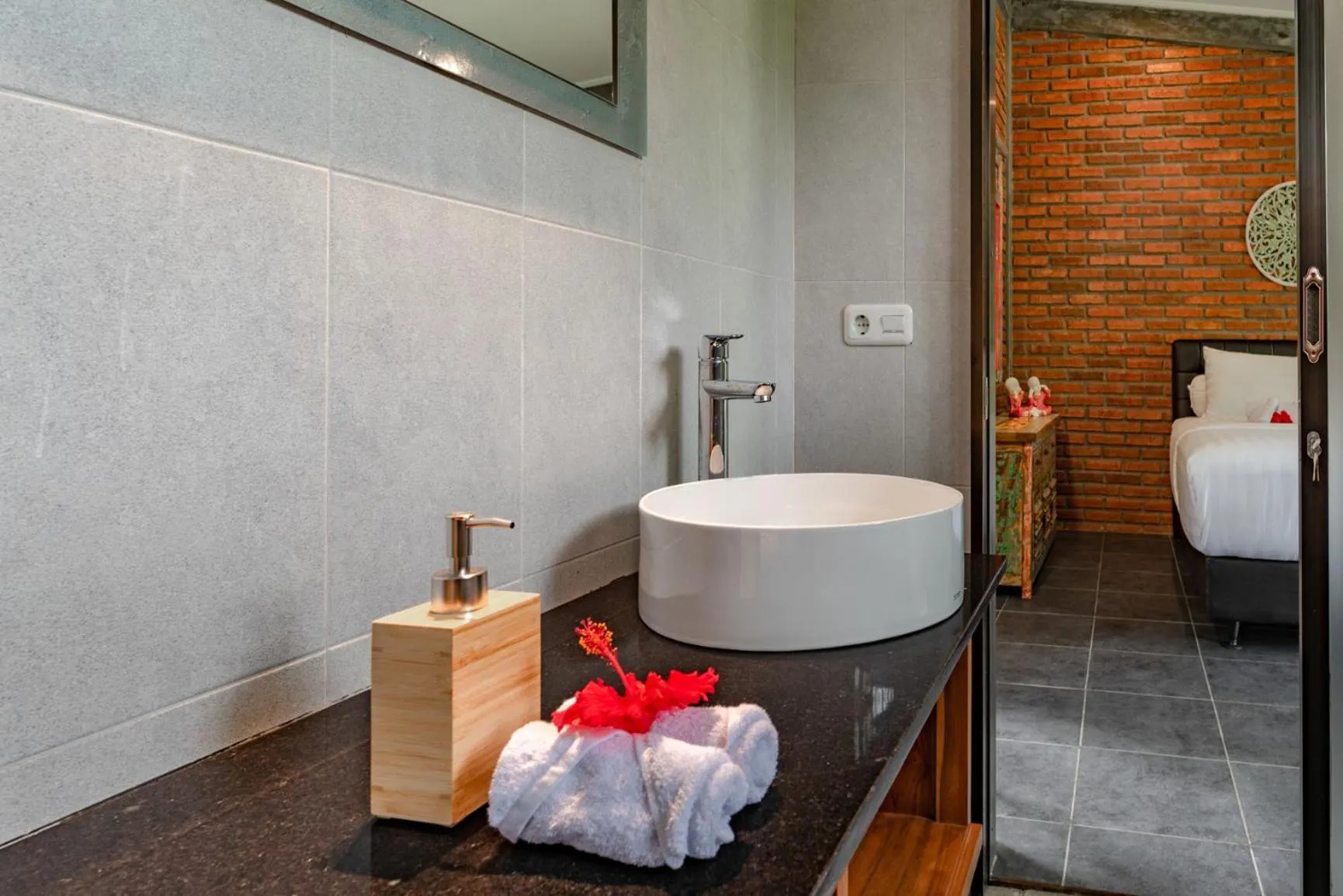 Bathroom, Bed in Alamanda Lovina Resort