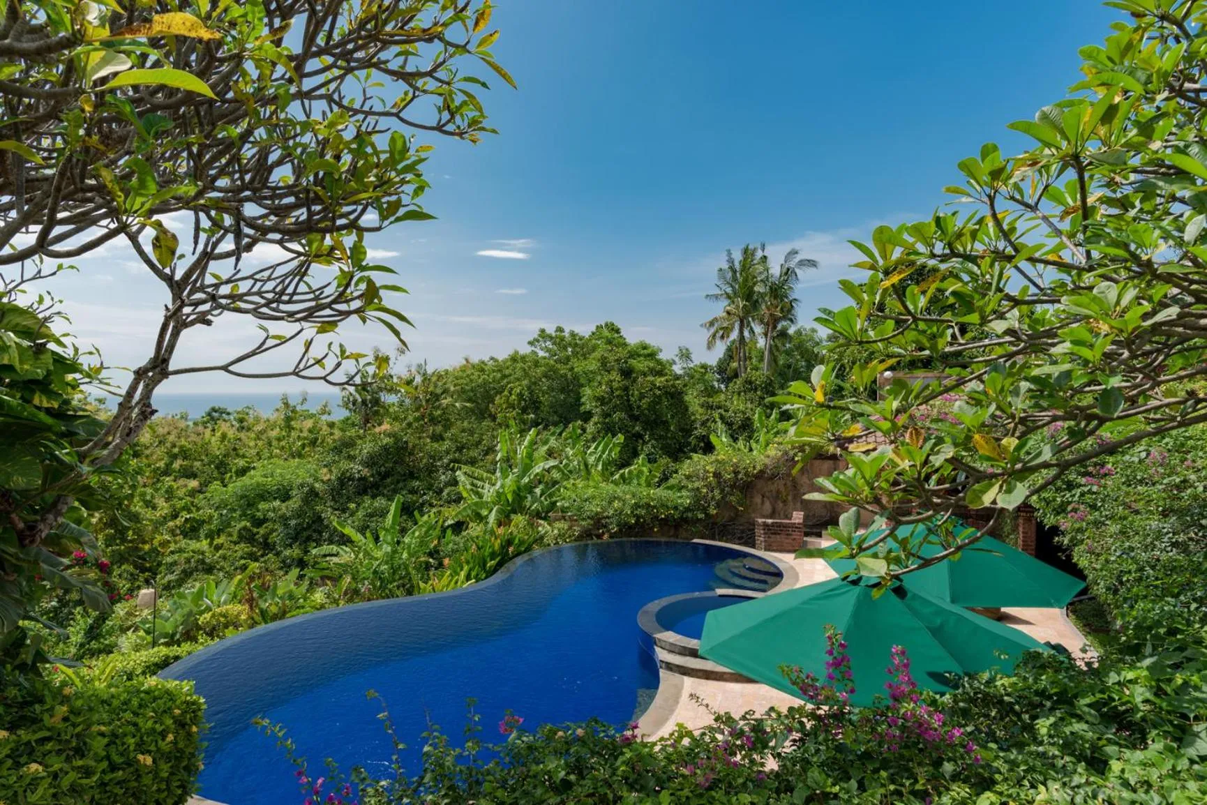 Day in Alamanda Lovina Resort