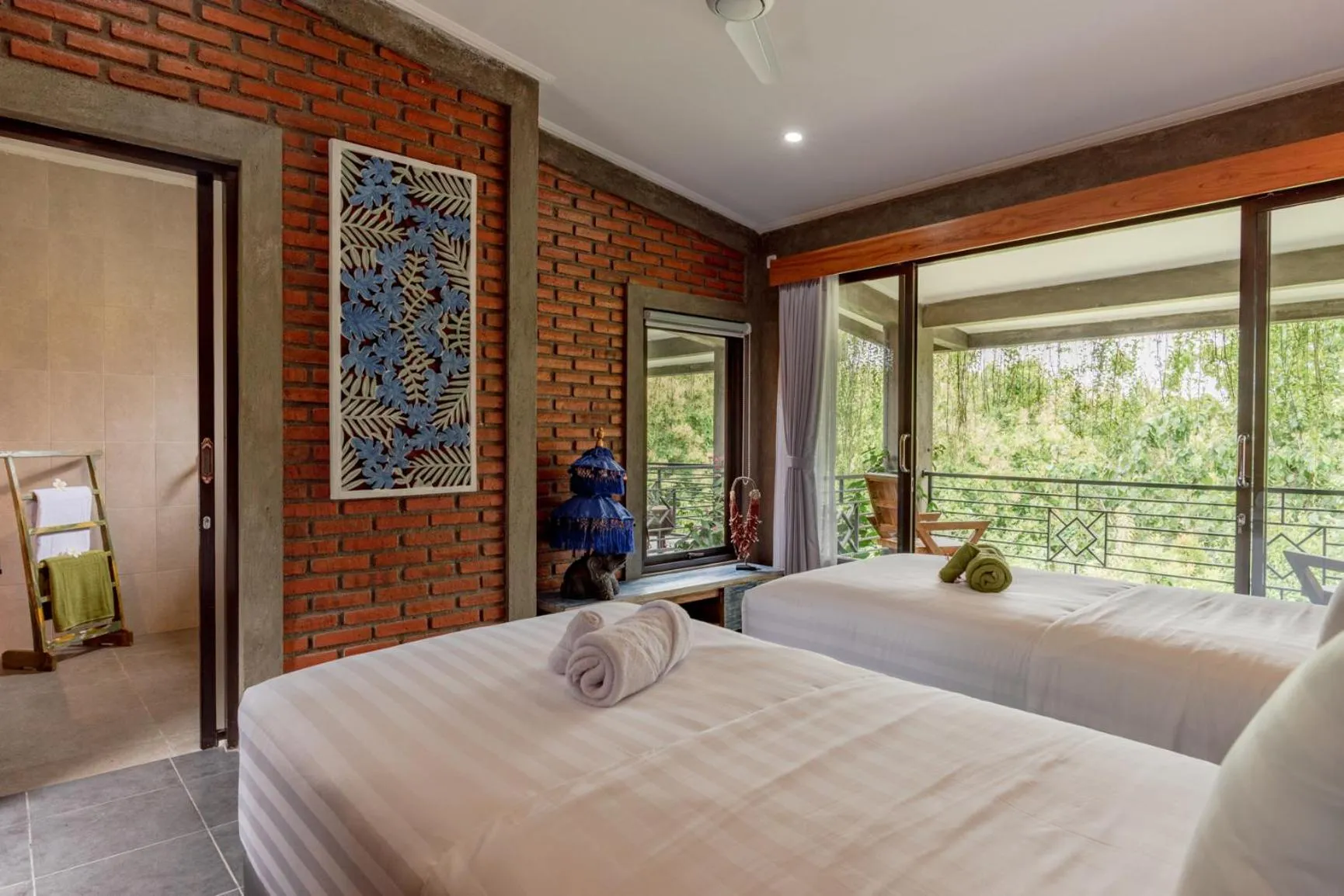 Bed in Alamanda Lovina Resort