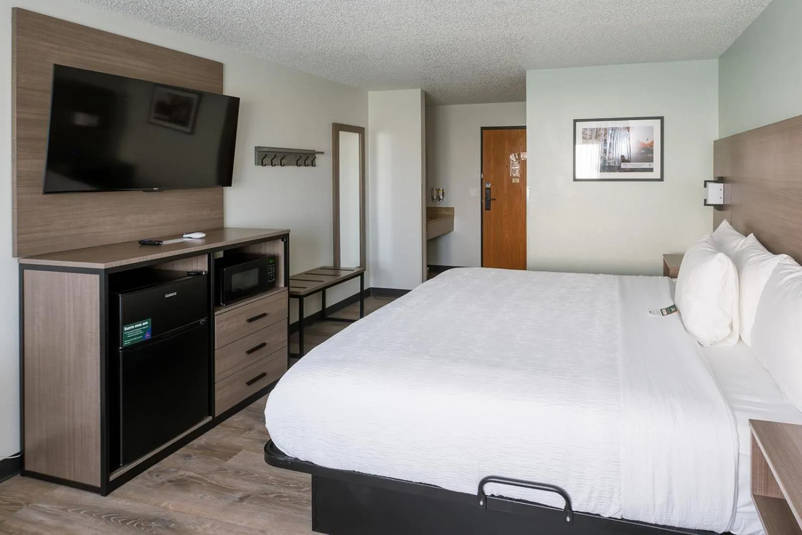 Photo of the whole room, Bed in Hotel Pommier Chariton