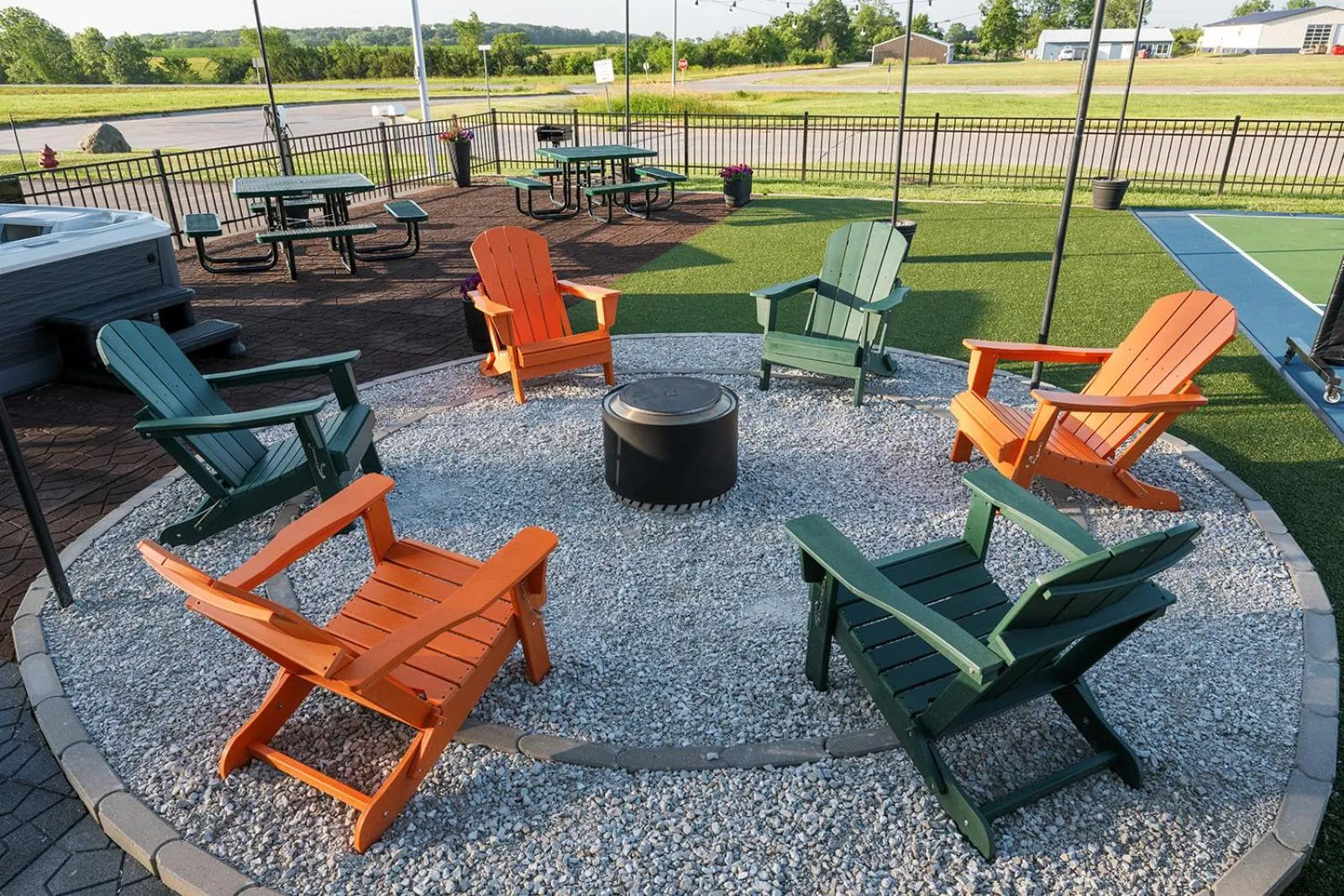 Patio in Hotel Pommier Chariton