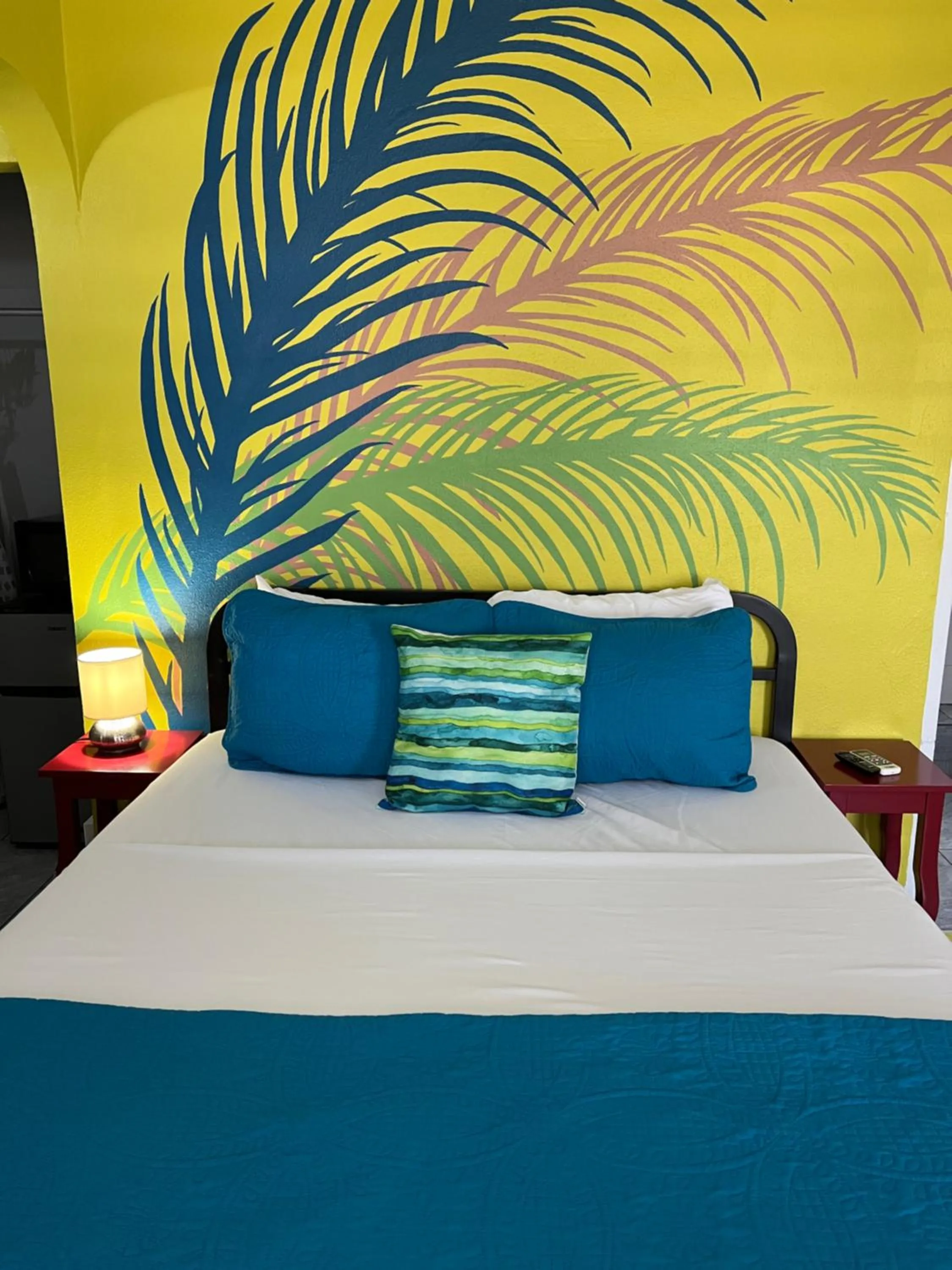 Bed in The Vieques Guesthouse