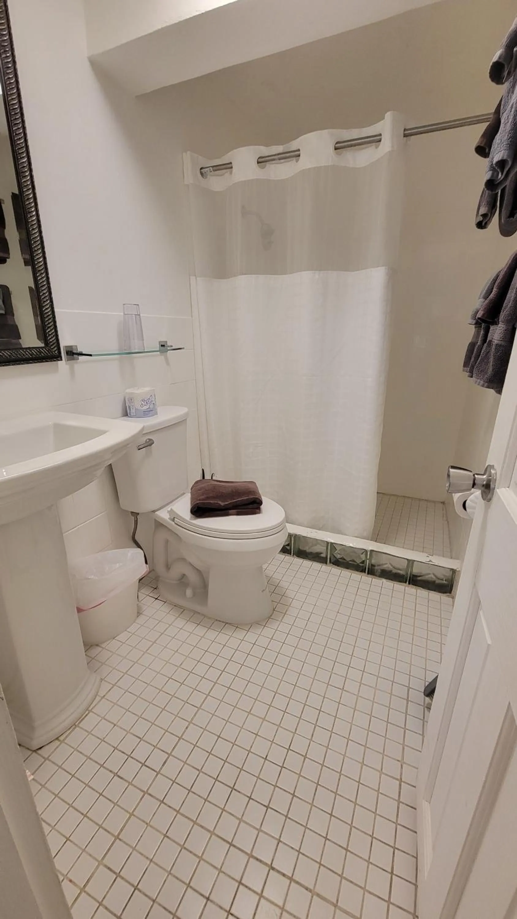 Bathroom in The Vieques Guesthouse