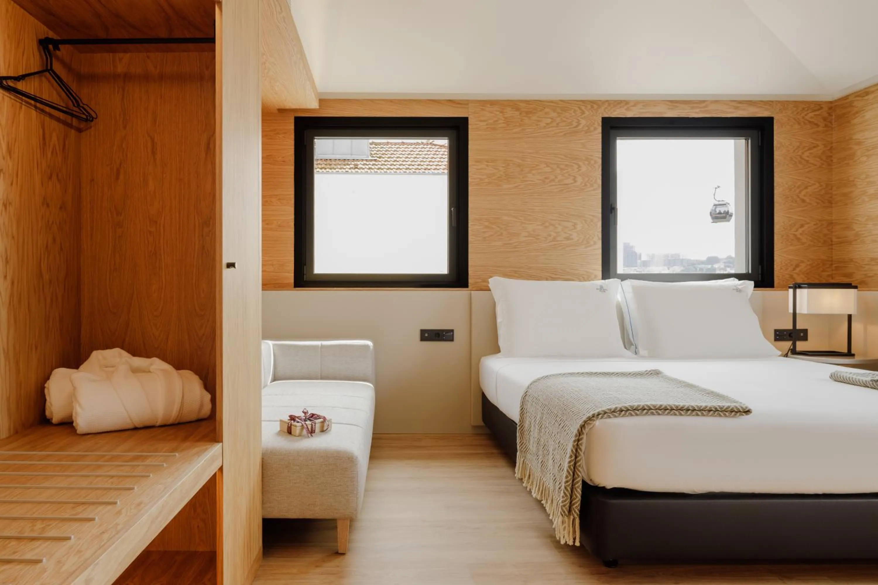 View (from property/room), Bed in Porto River Soul Hotel