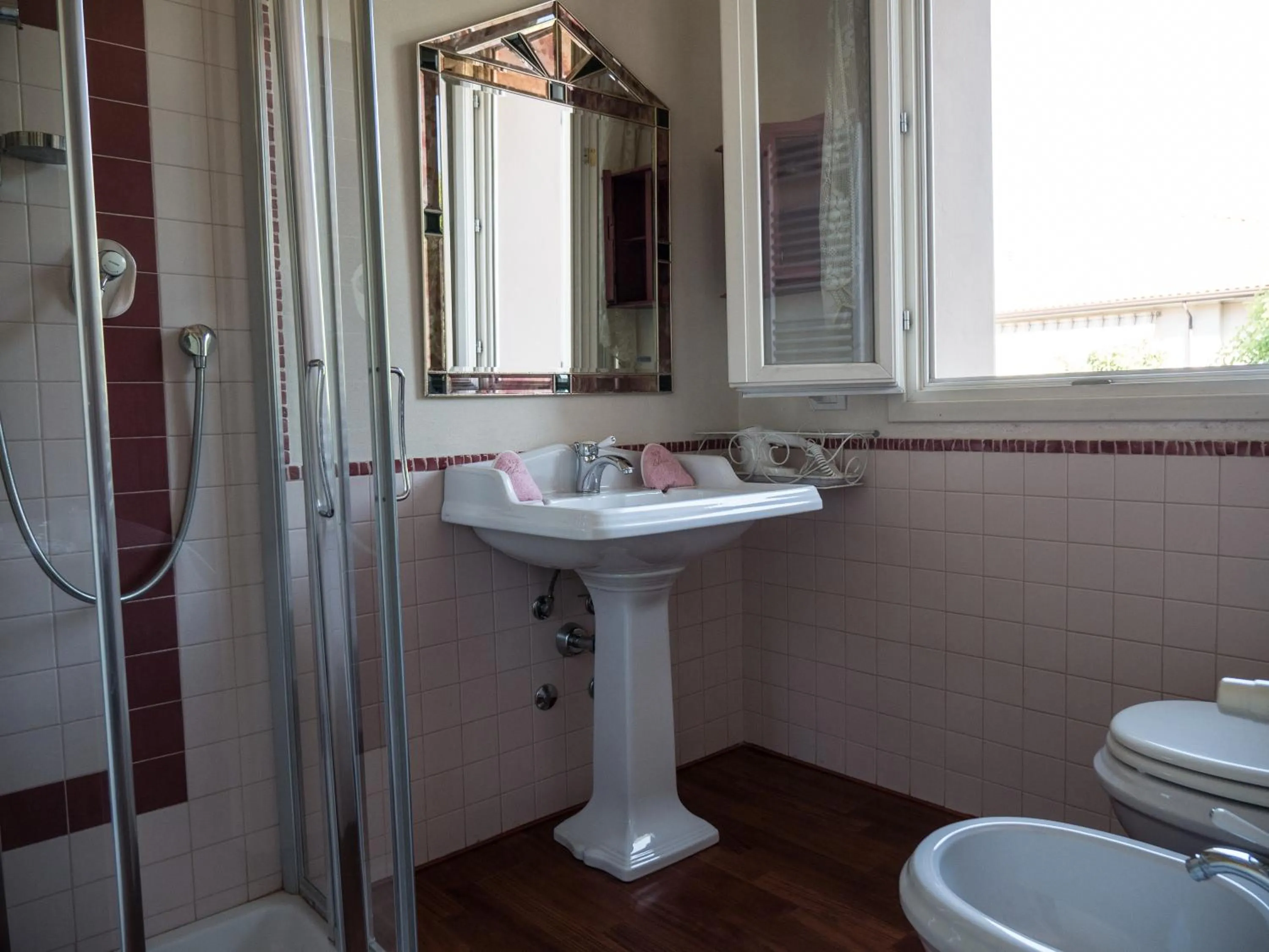 Bathroom in B&B Zelmirà