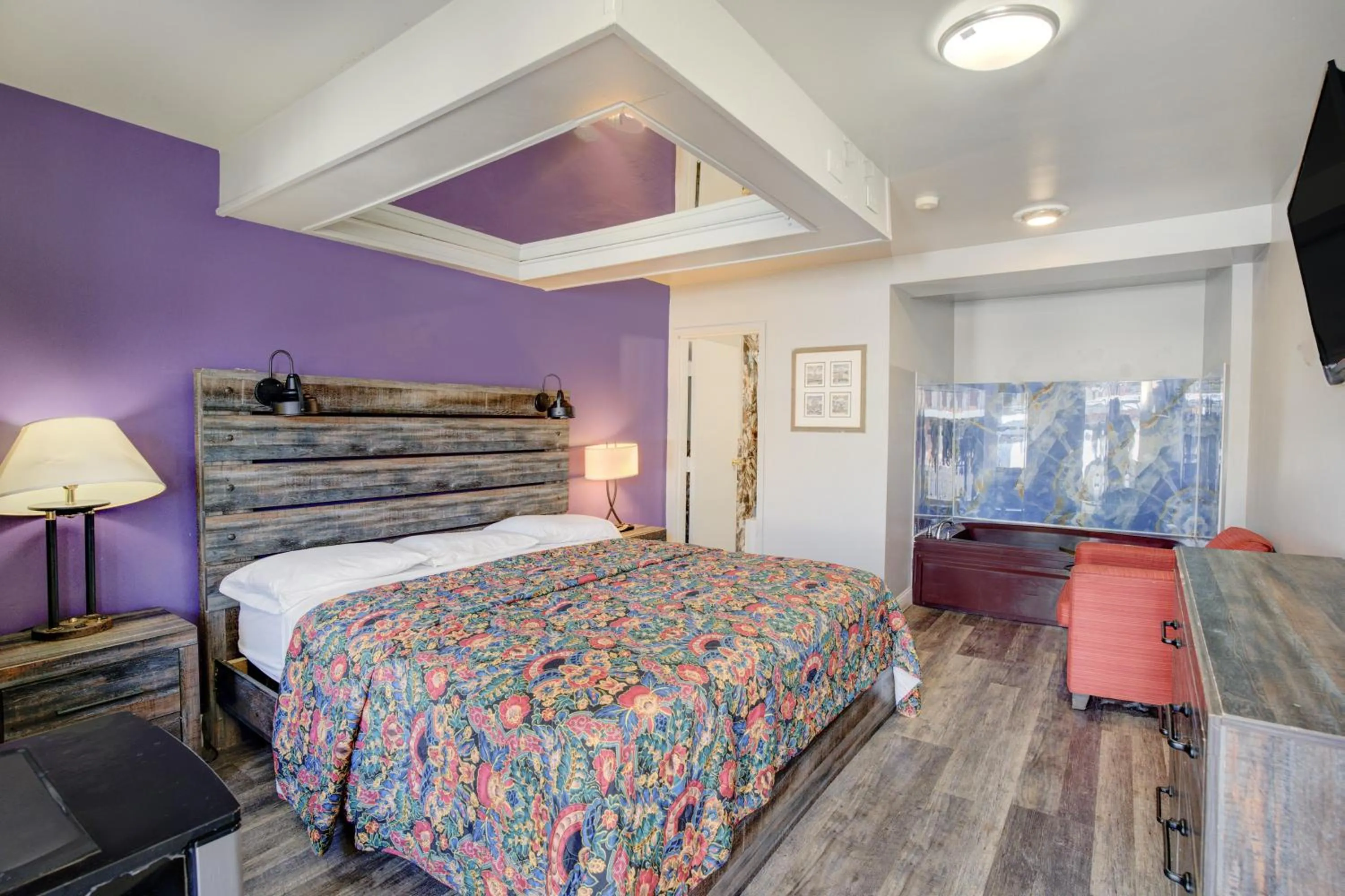 Bedroom, Bed in Hotel O Miami Inn & Suites Chicago Midway Airport