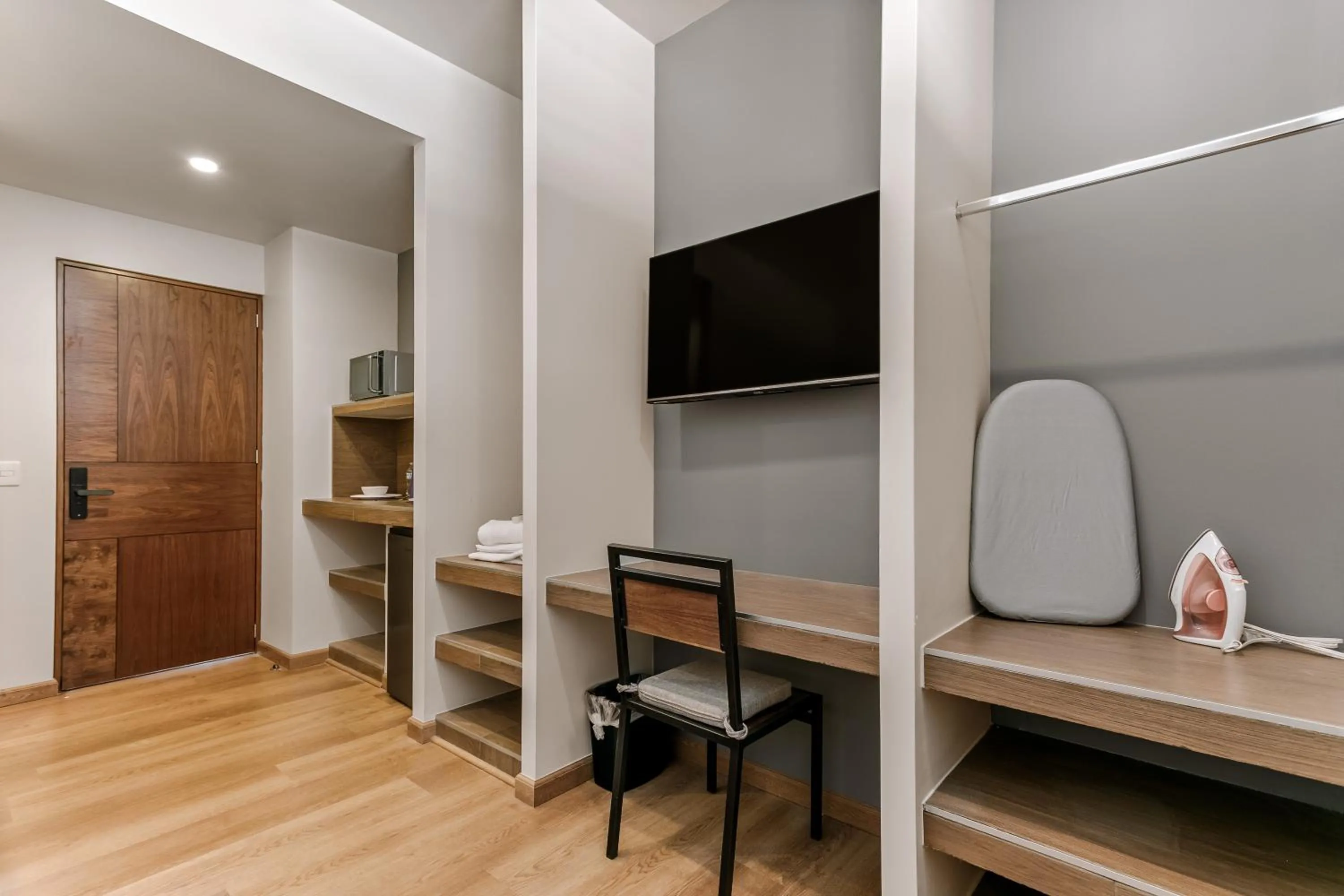 TV and multimedia in Wenceslao By Homirent