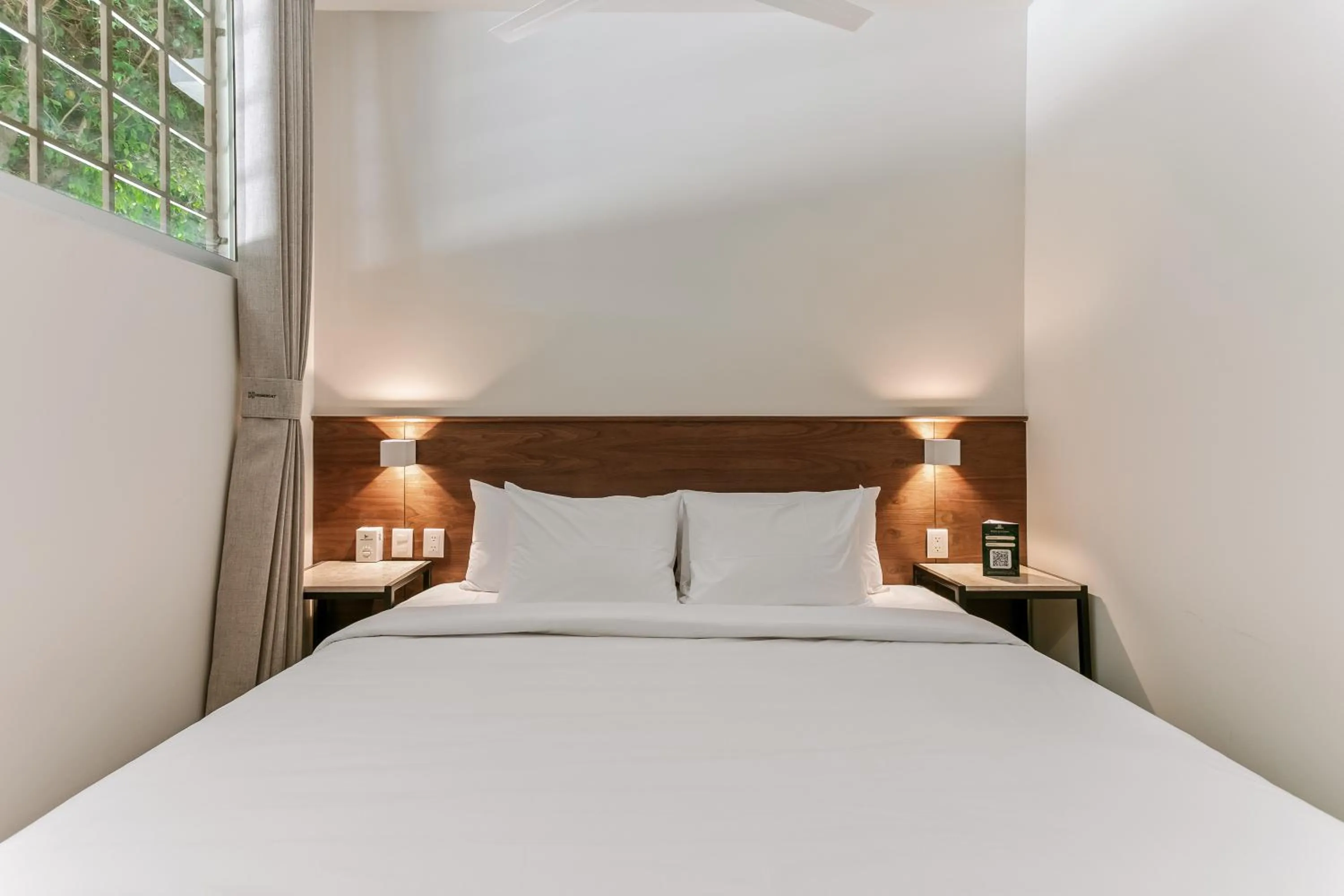 One-Bedroom Apartment in Wenceslao By Homirent