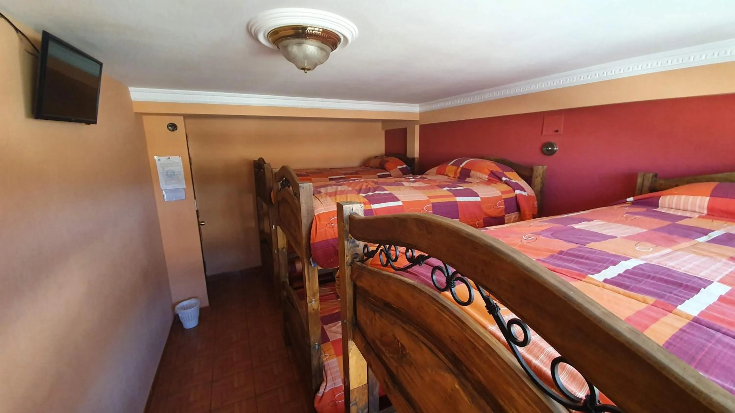 Bunk Bed in Mixed Dormitory Room in Bolivian Heights Hostel