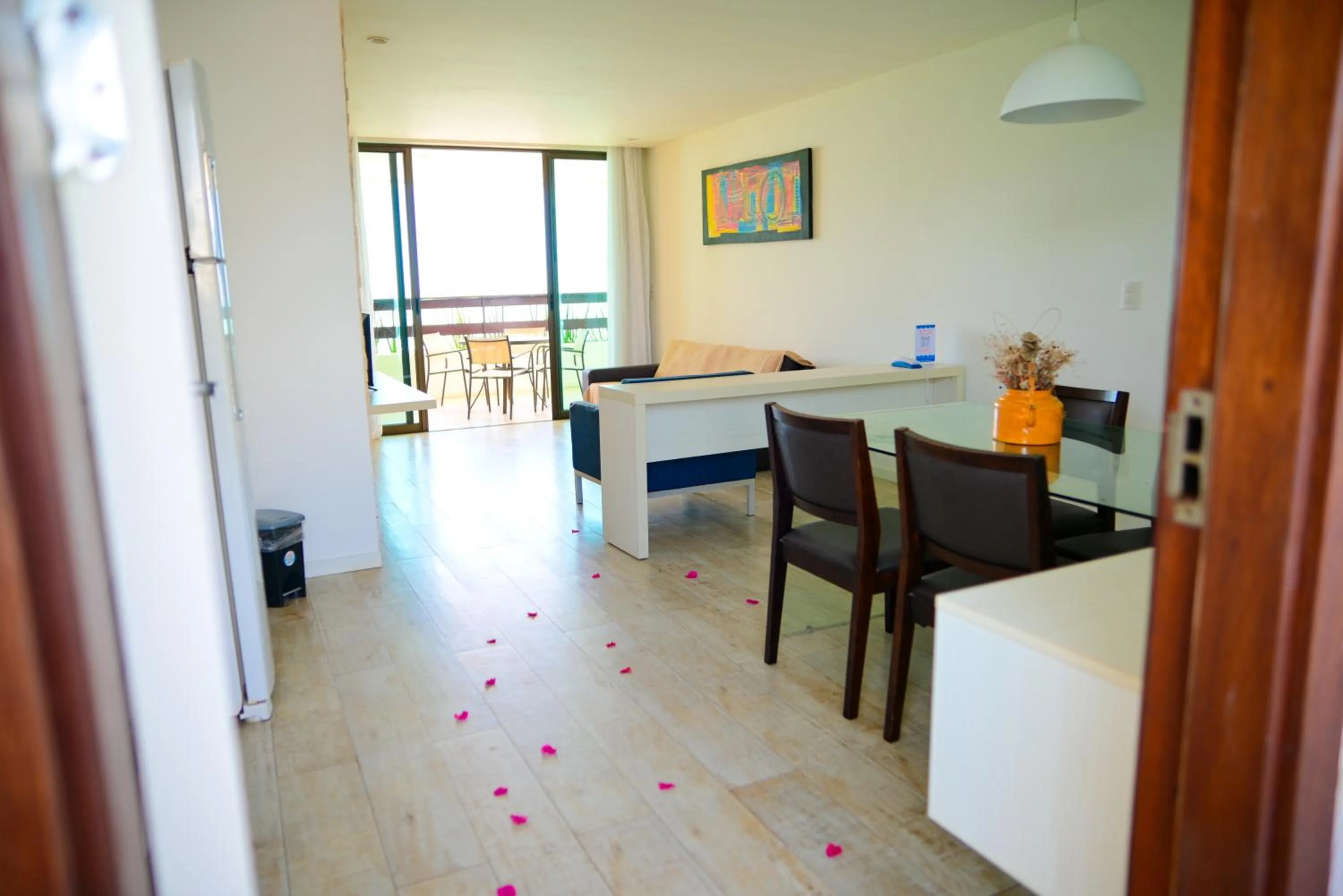 Kitchen or kitchenette in Waterfront Residence