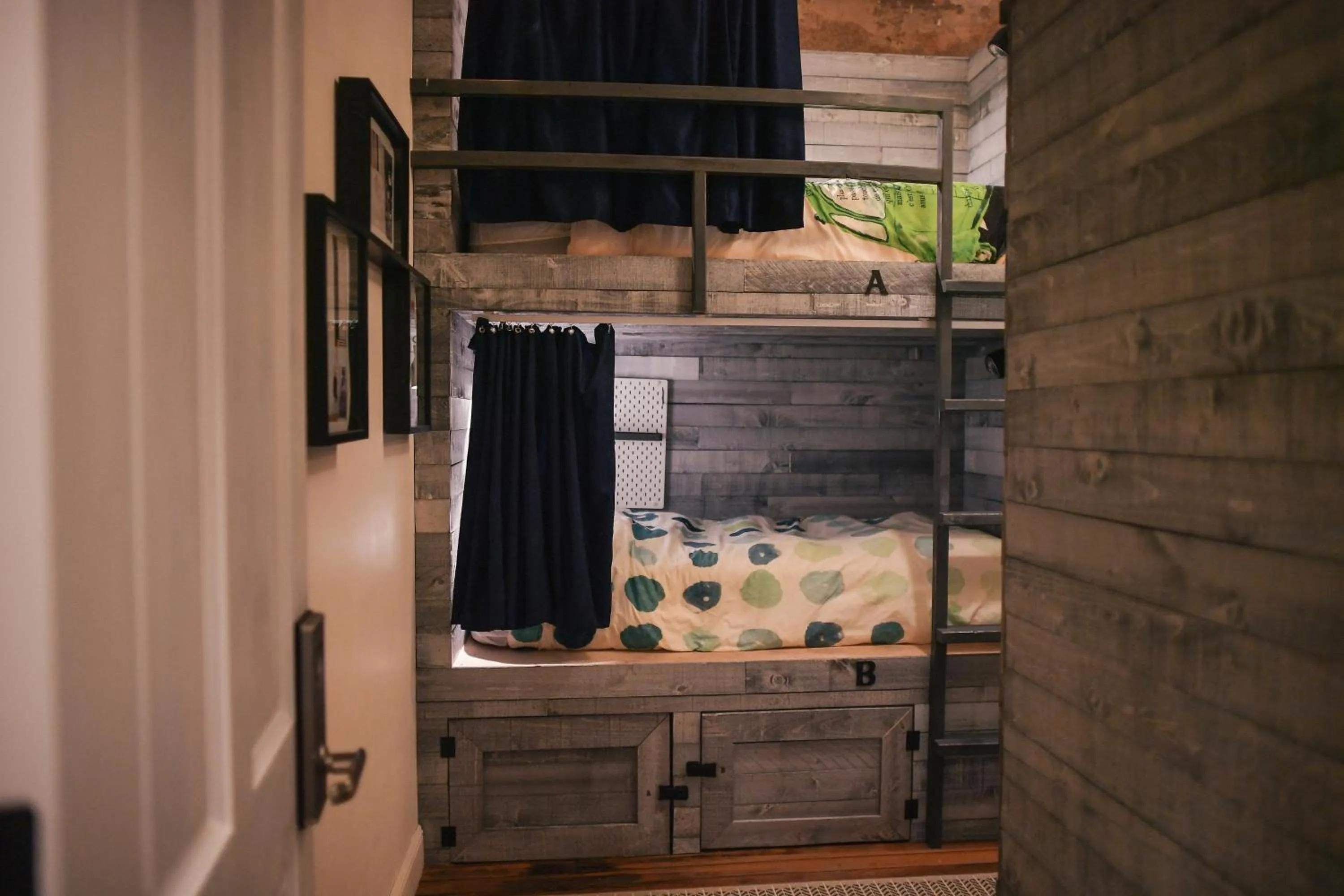 Bedroom, Bed in Hostel Fish