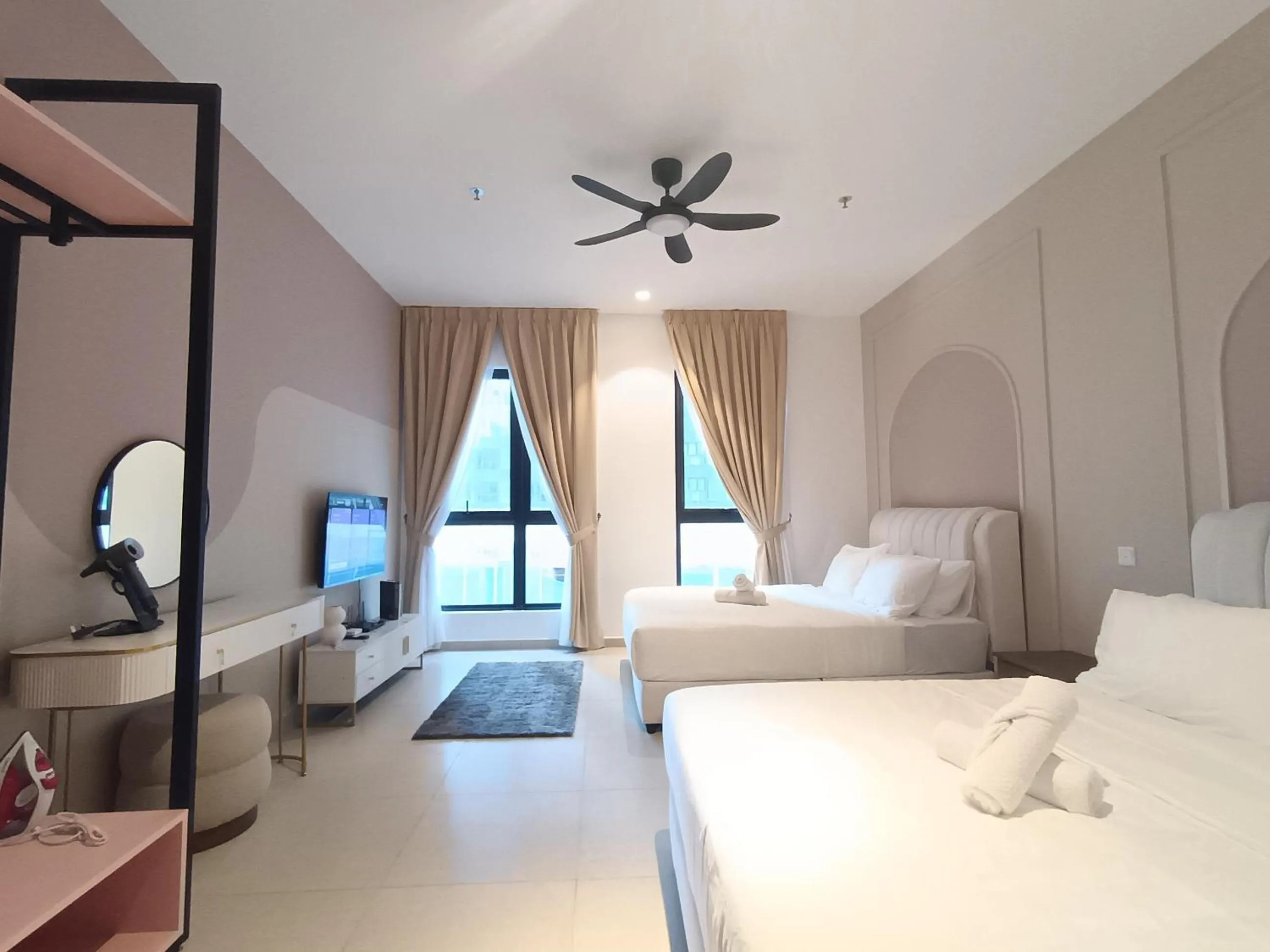 Bed in The Paxtonz by Manhattan Group